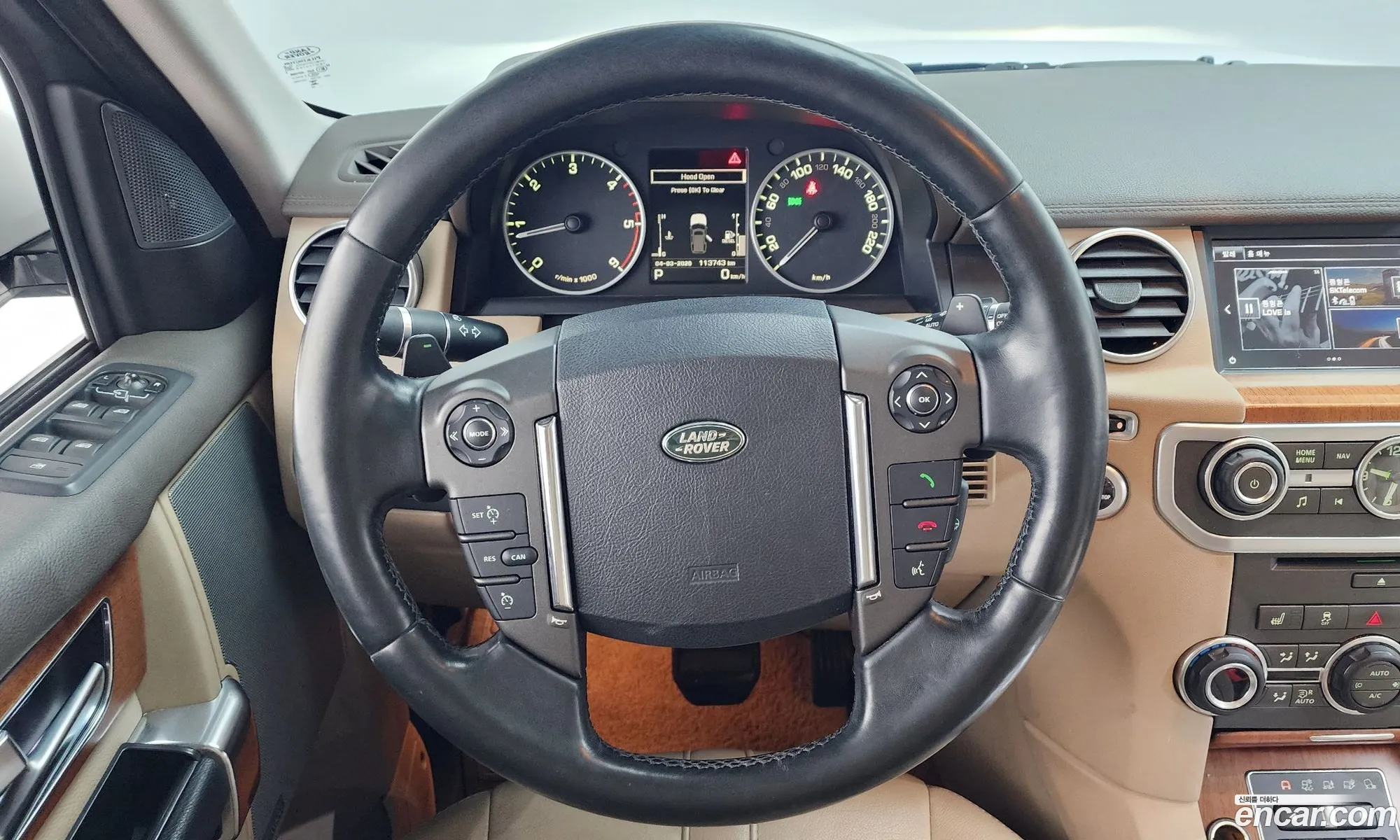 Land Rover Discovery 4 2016 SALLAAAG6GA797368 — 8