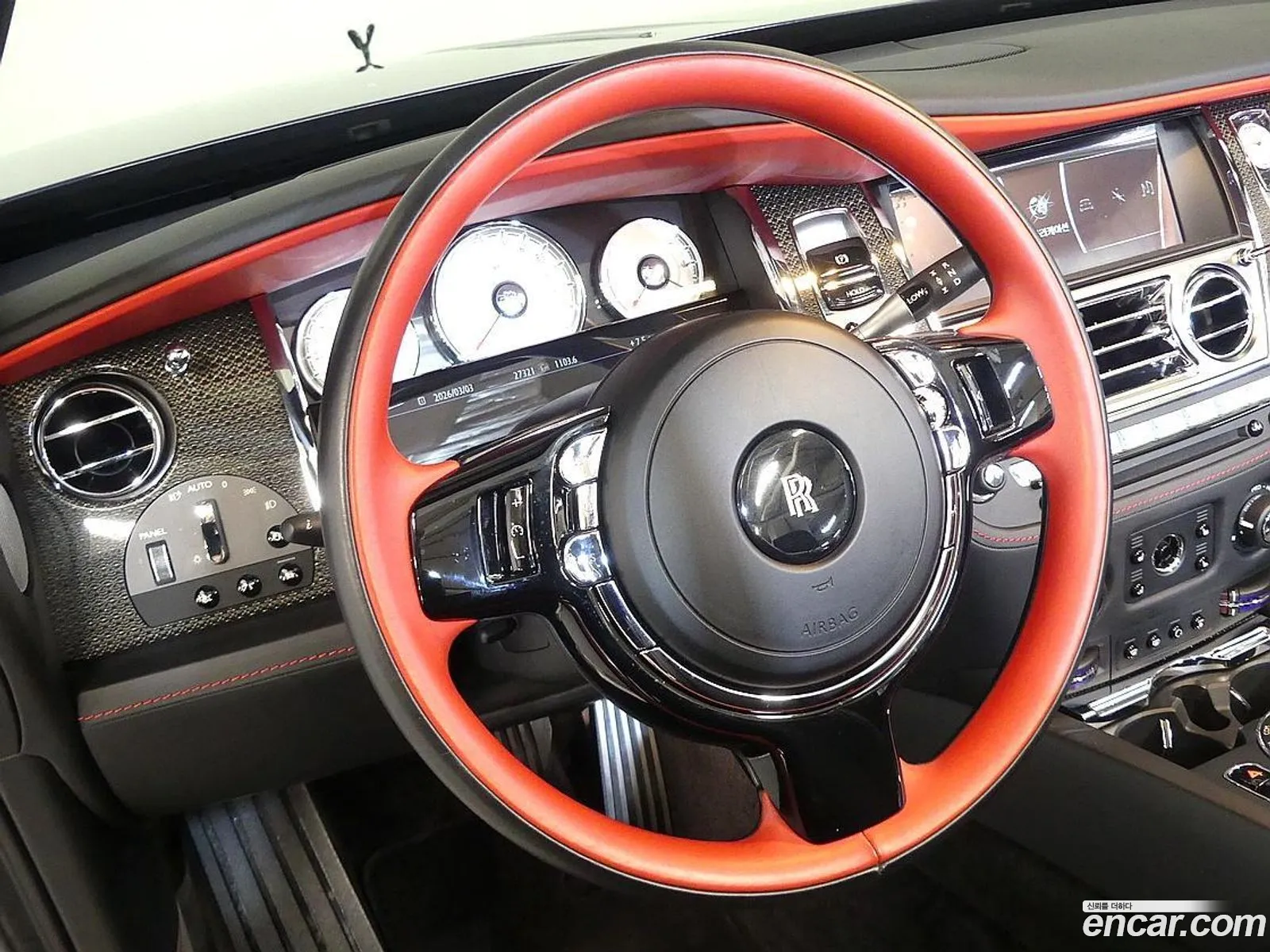 Rolls-Royce Dawn 2020 — 6