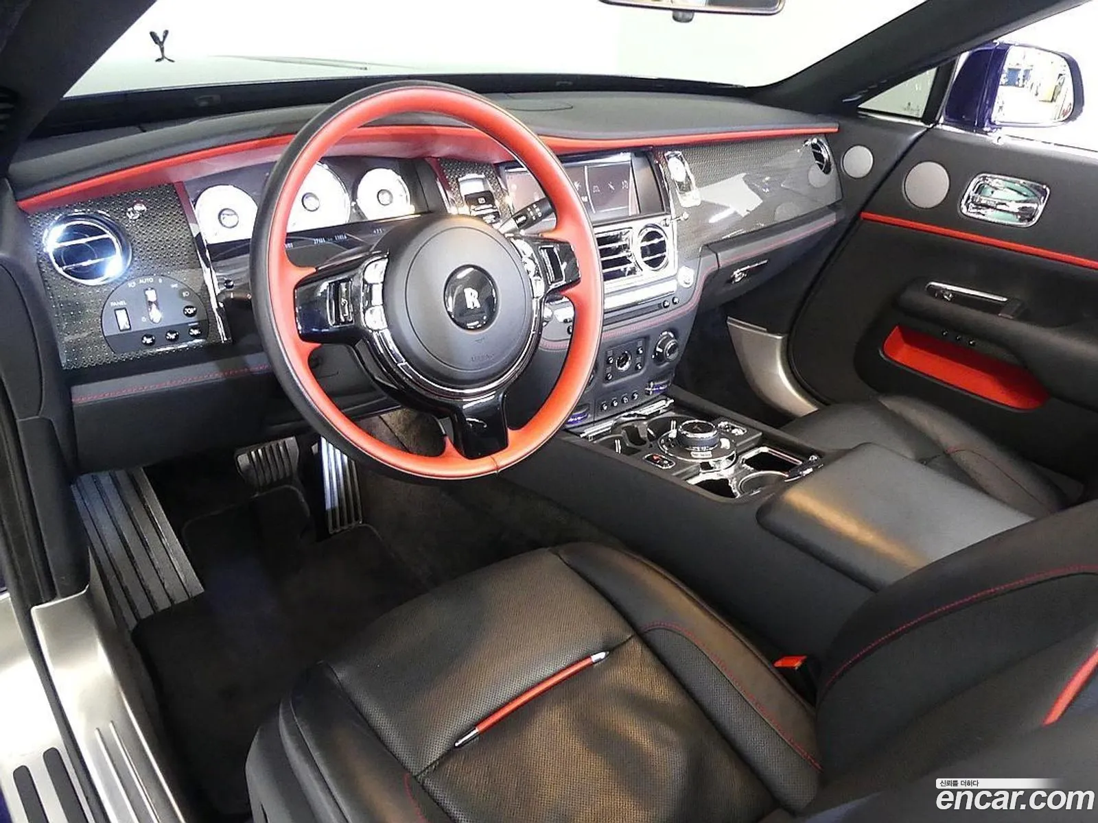 Rolls-Royce Dawn 2020 — 11