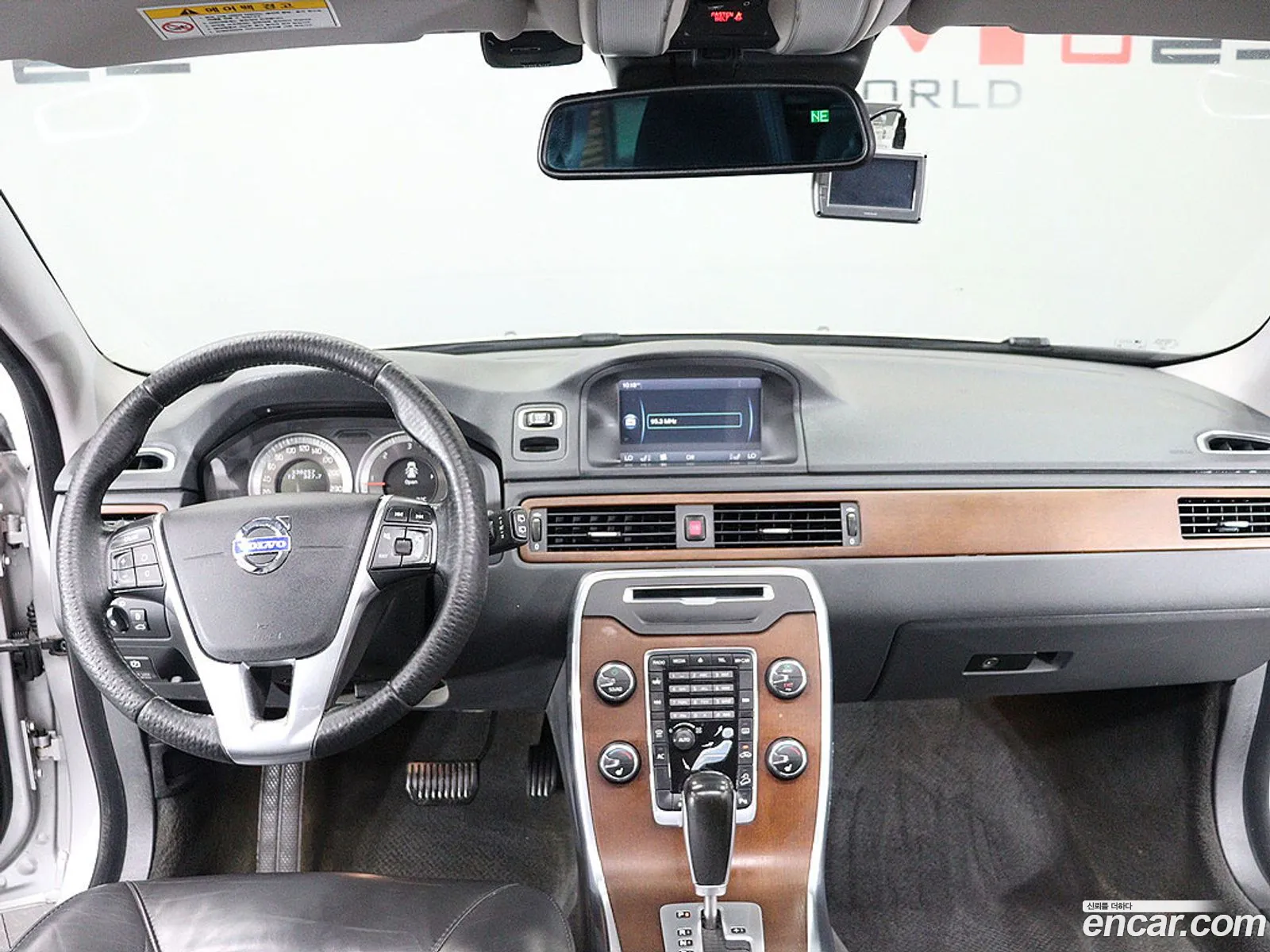 Volvo XC70 2012 — 9