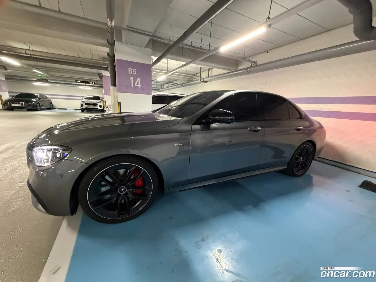 Mercedes-Benz E-Class W213 2022 — 11