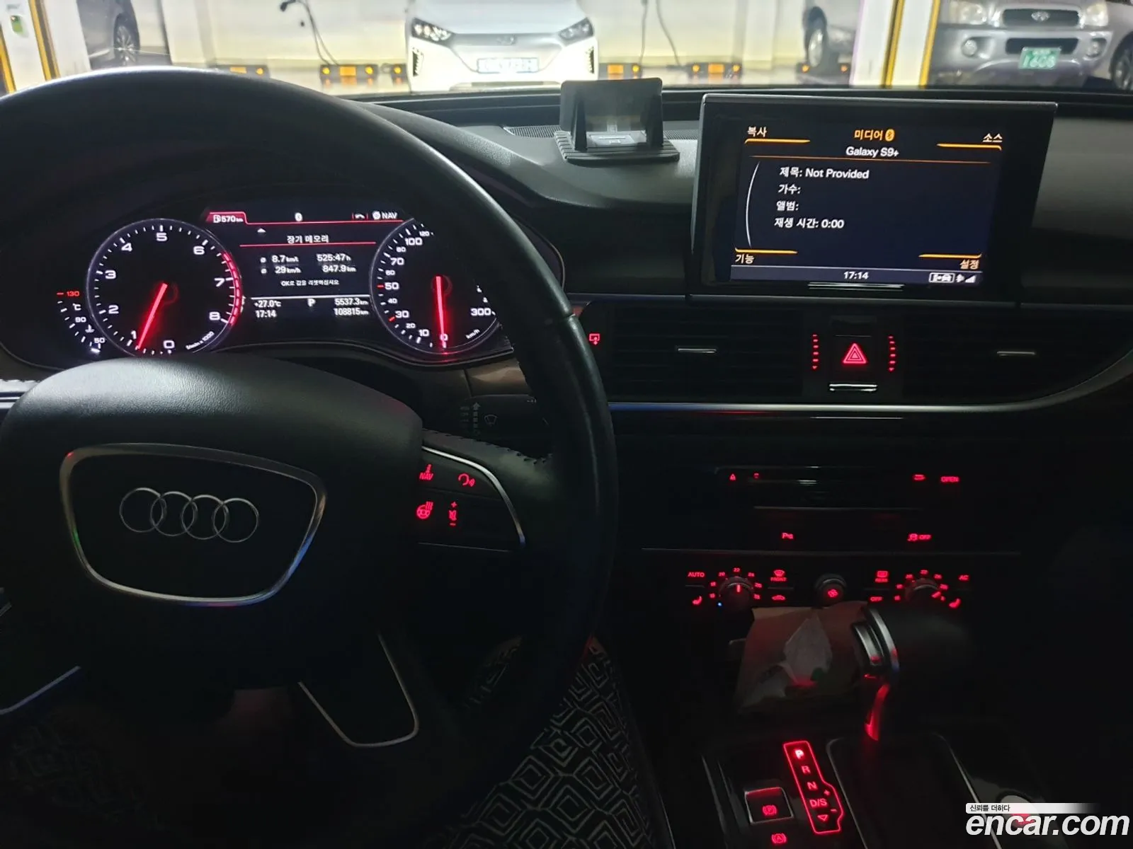 Audi A6 2012 — 17