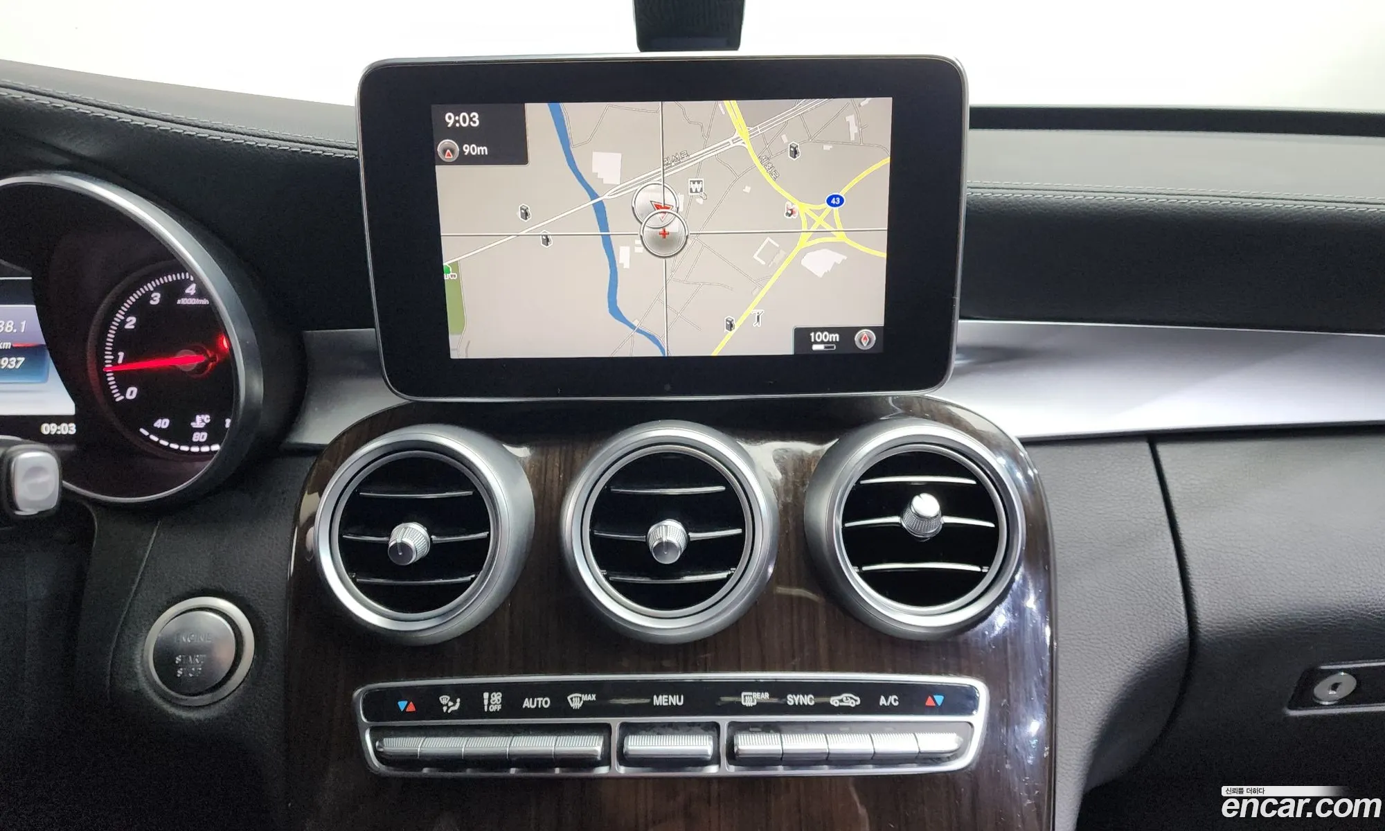 Mercedes-Benz C-Class W205 2018 WDDWF4DB0JF720351 — 13