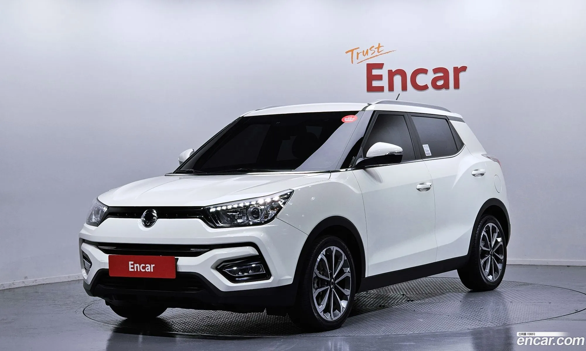 KG Mobility (SsangYong) Tivoli Armour 2018 — 18