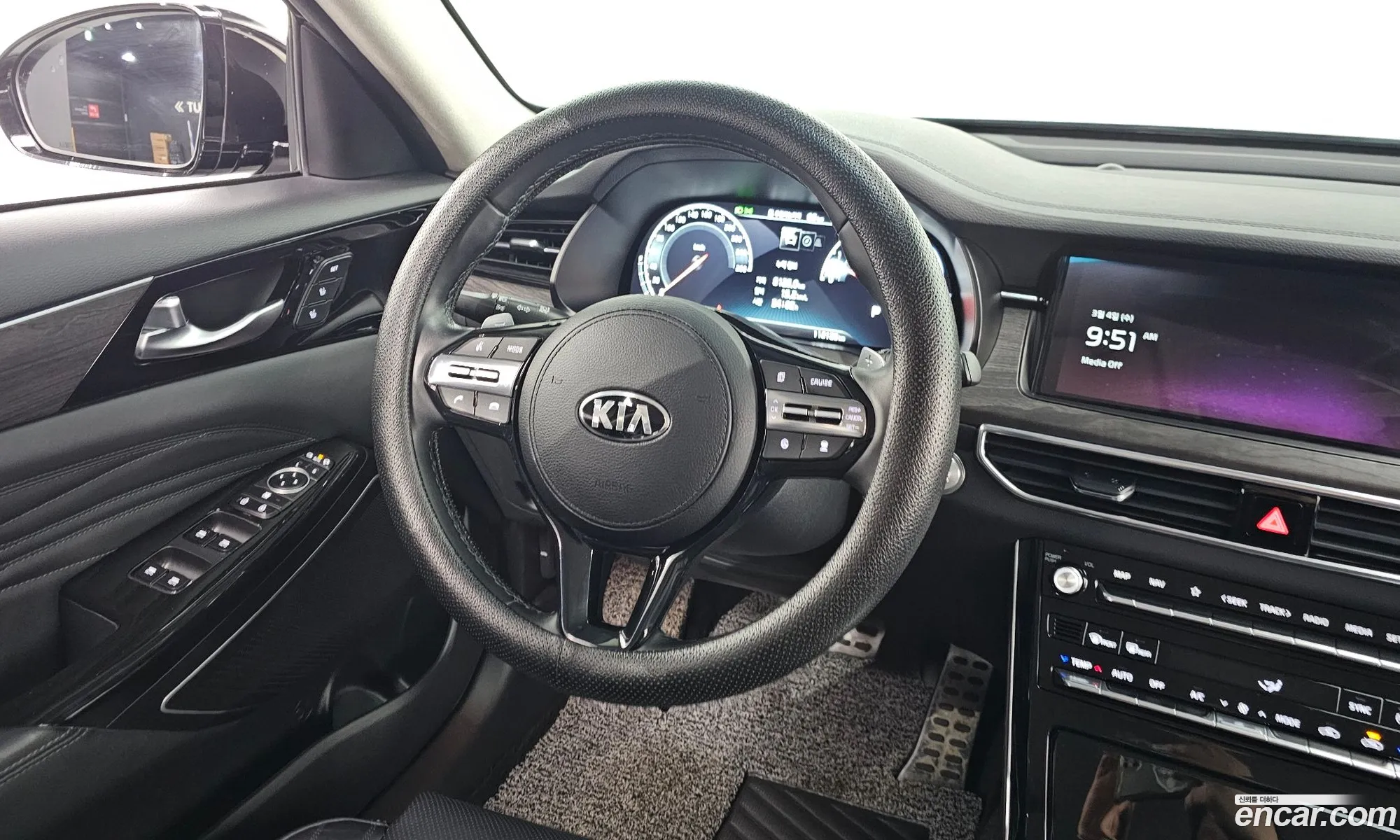 Kia K7 Premier 2020 — 15