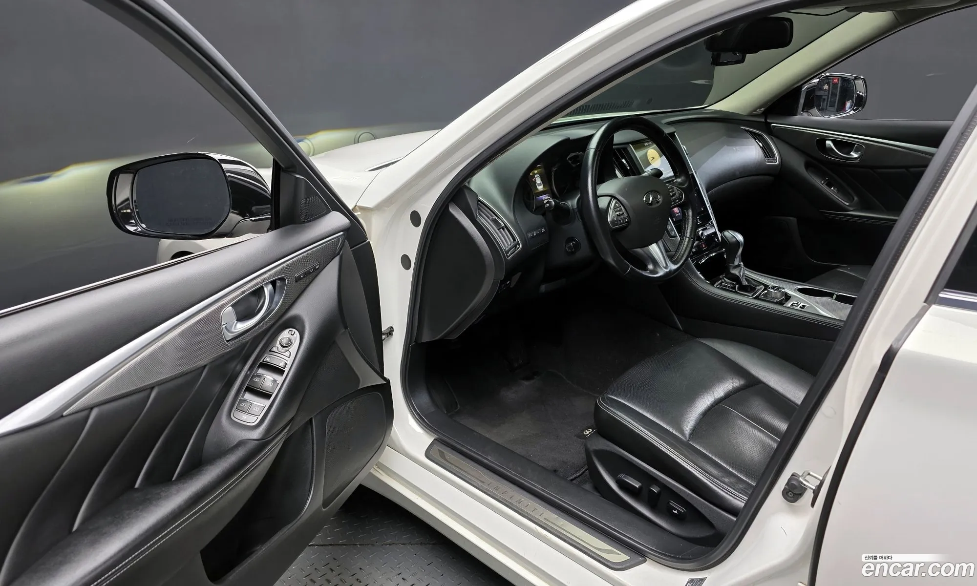 Infiniti Q50 2015 JNKDV71E3FM530694 — 14