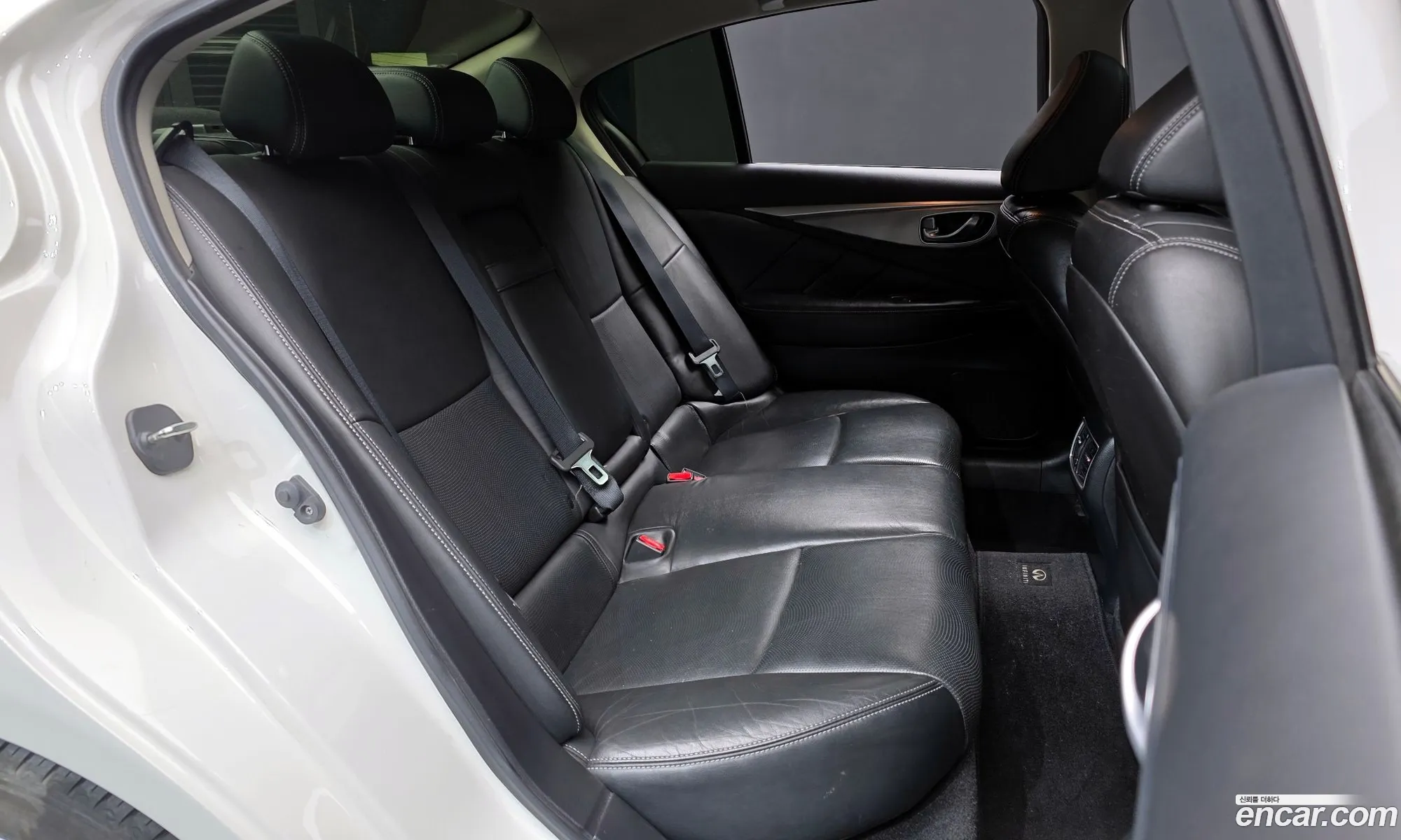 Infiniti Q50 2015 JNKDV71E3FM530694 — 5