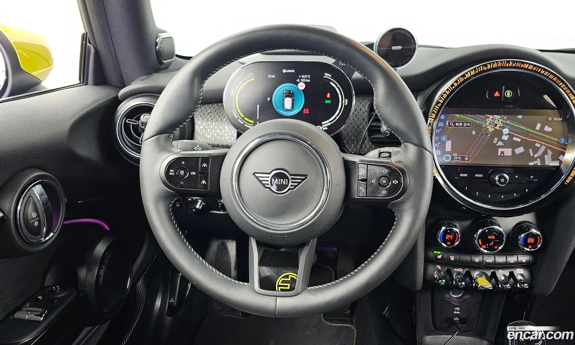 Mini Cooper Electric 2023 — 9