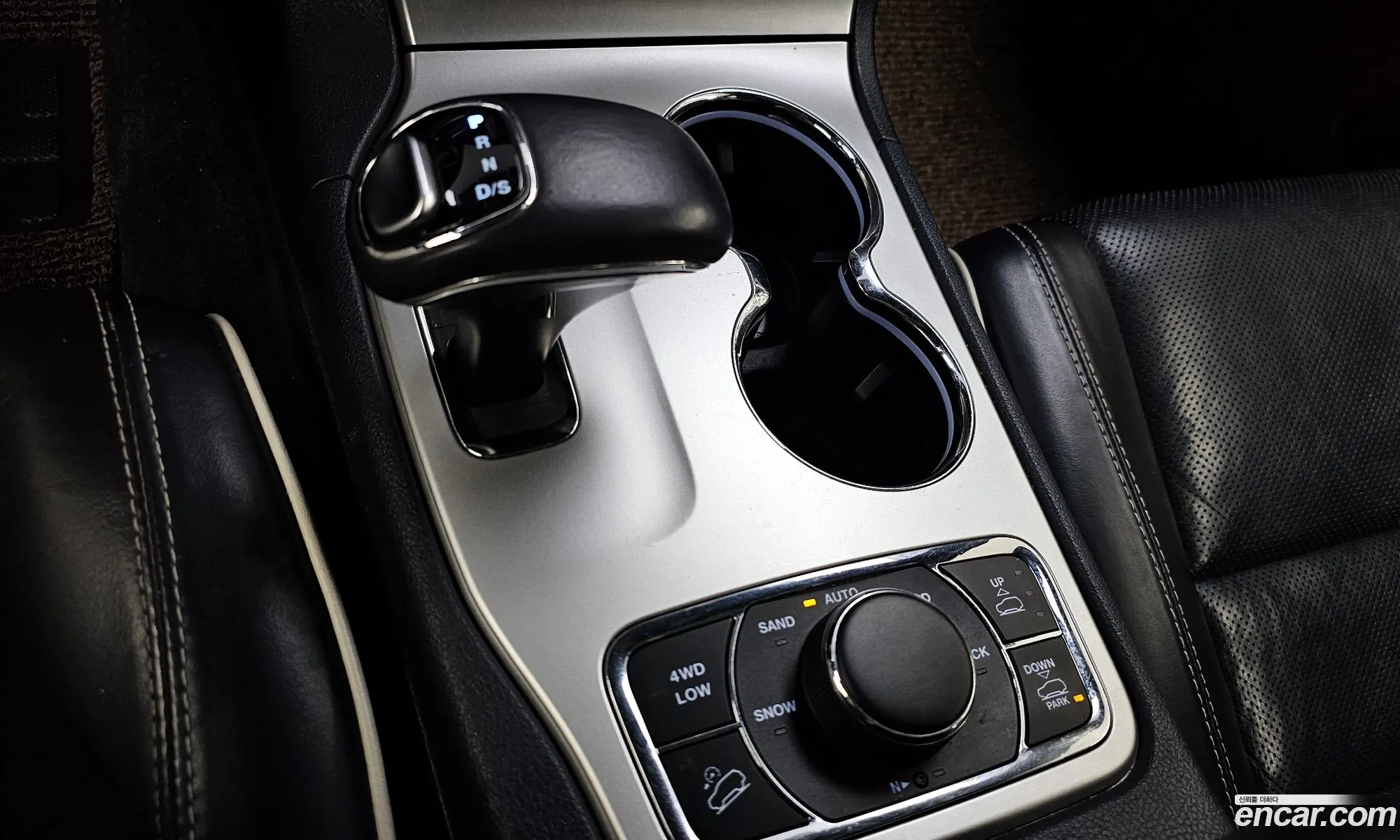 Jeep Grand Cherokee 2014 — 17