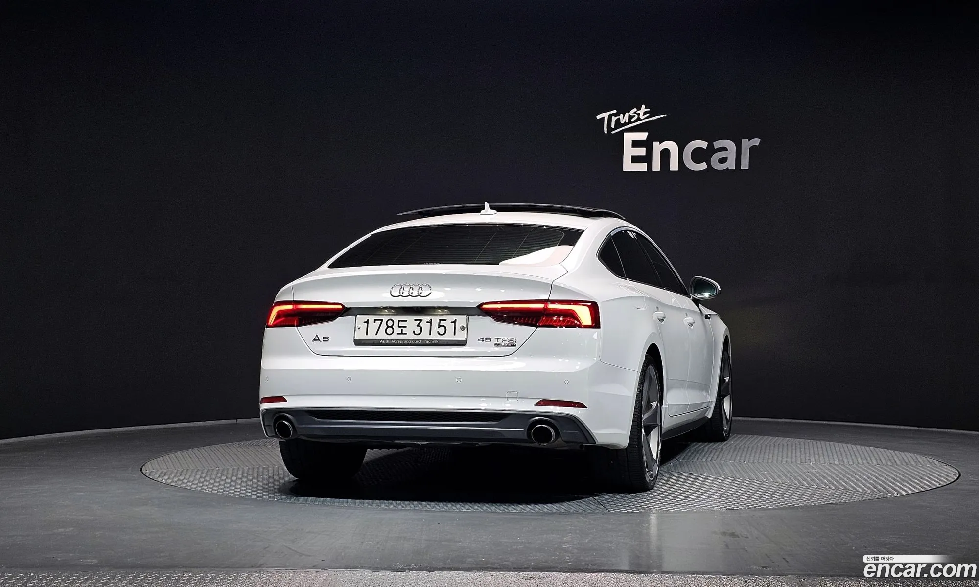Audi A5 2019 WAUZZZF51KA062750 — 8
