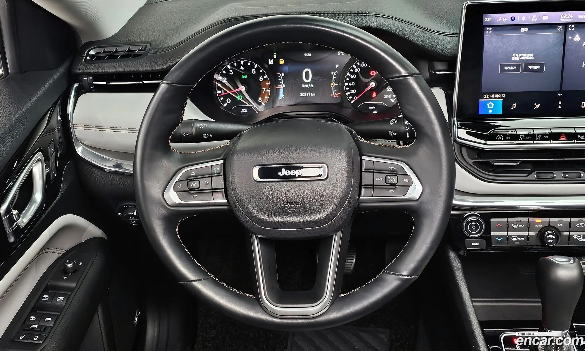 Jeep Compass 2022 3C4NJDCB9NT179074 — 18