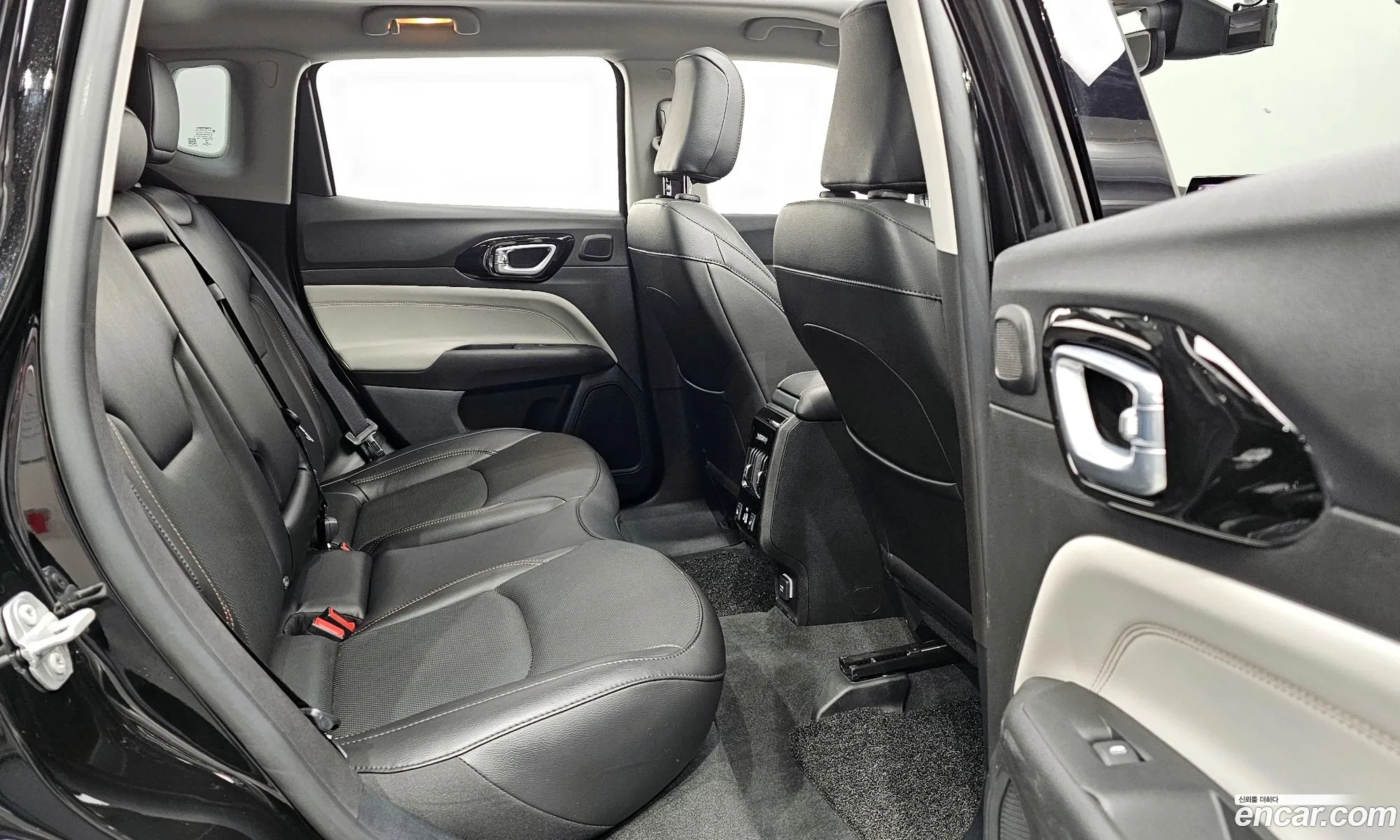 Jeep Compass 2022 3C4NJDCB9NT179074 — 8
