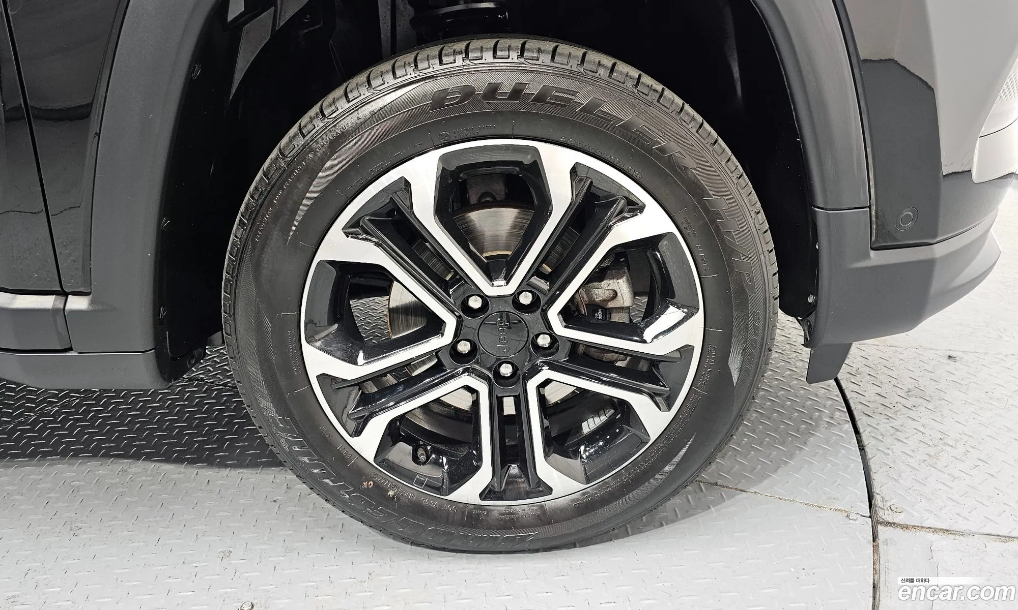 Jeep Compass 2022 3C4NJDCB9NT179074 — 12