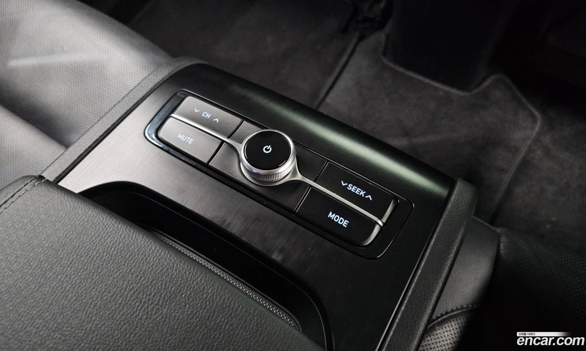 Hyundai Grandeur IG Hybrid 2017 — 2