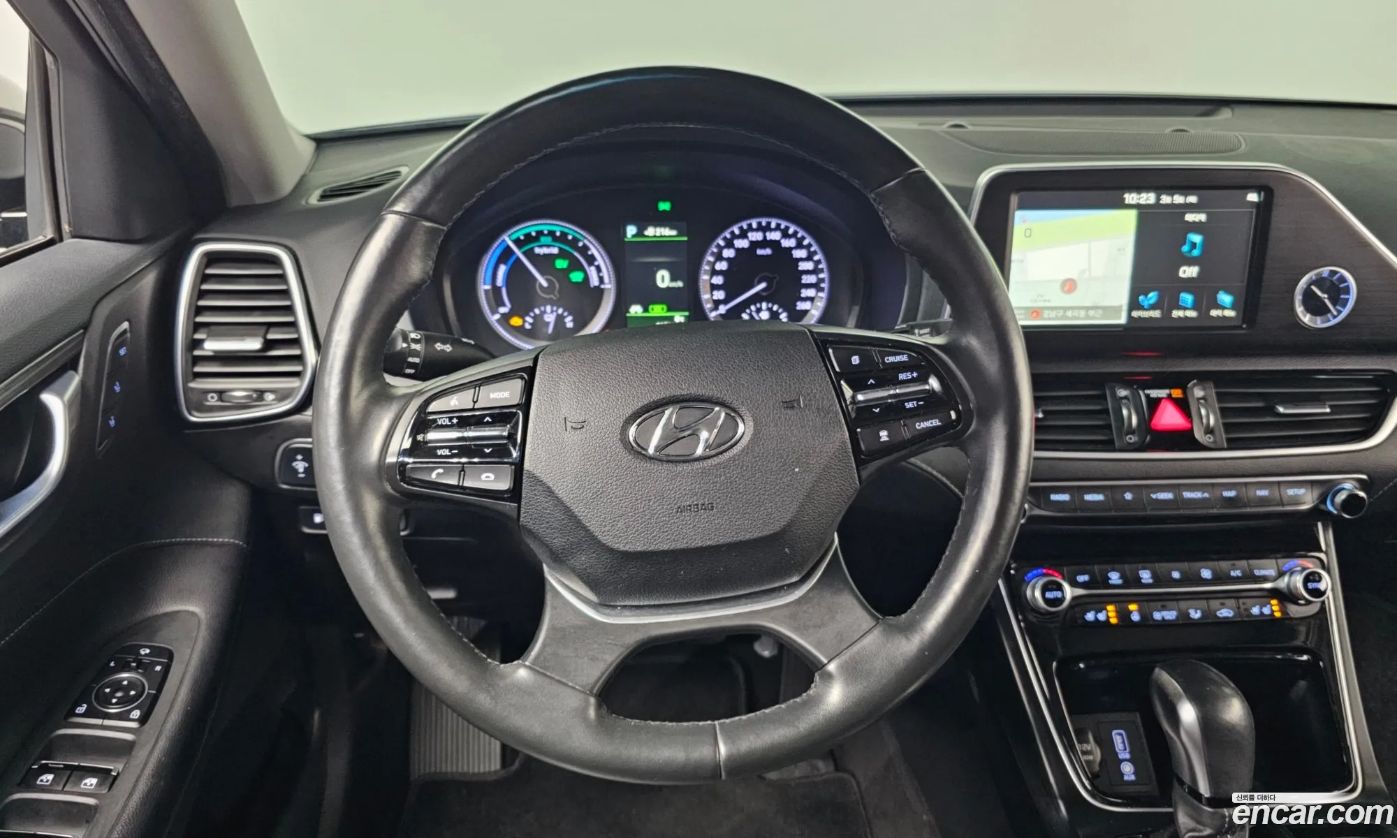 Hyundai Grandeur IG Hybrid 2017 — 10