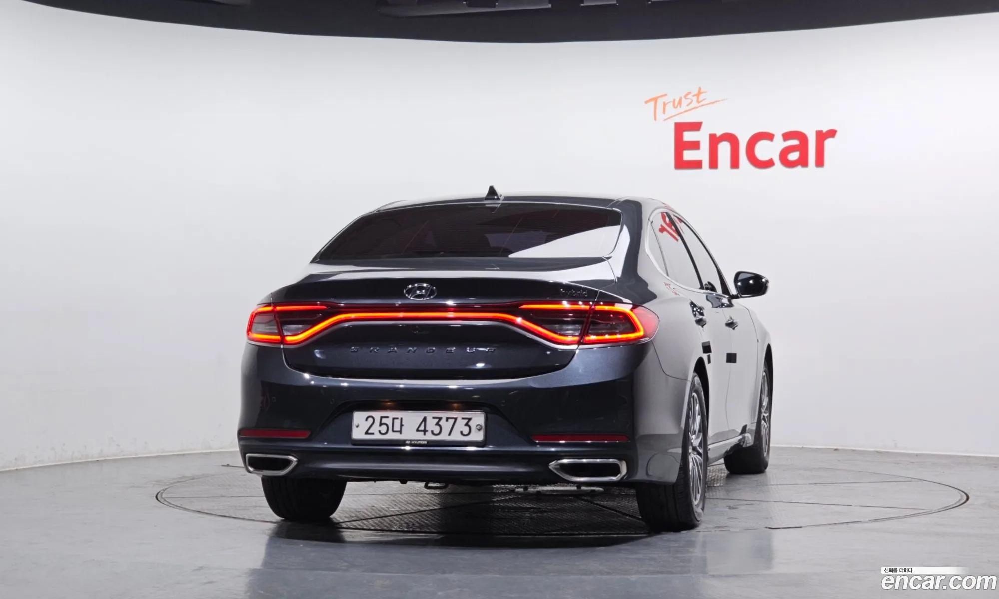 Hyundai Grandeur IG Hybrid 2017 — 20