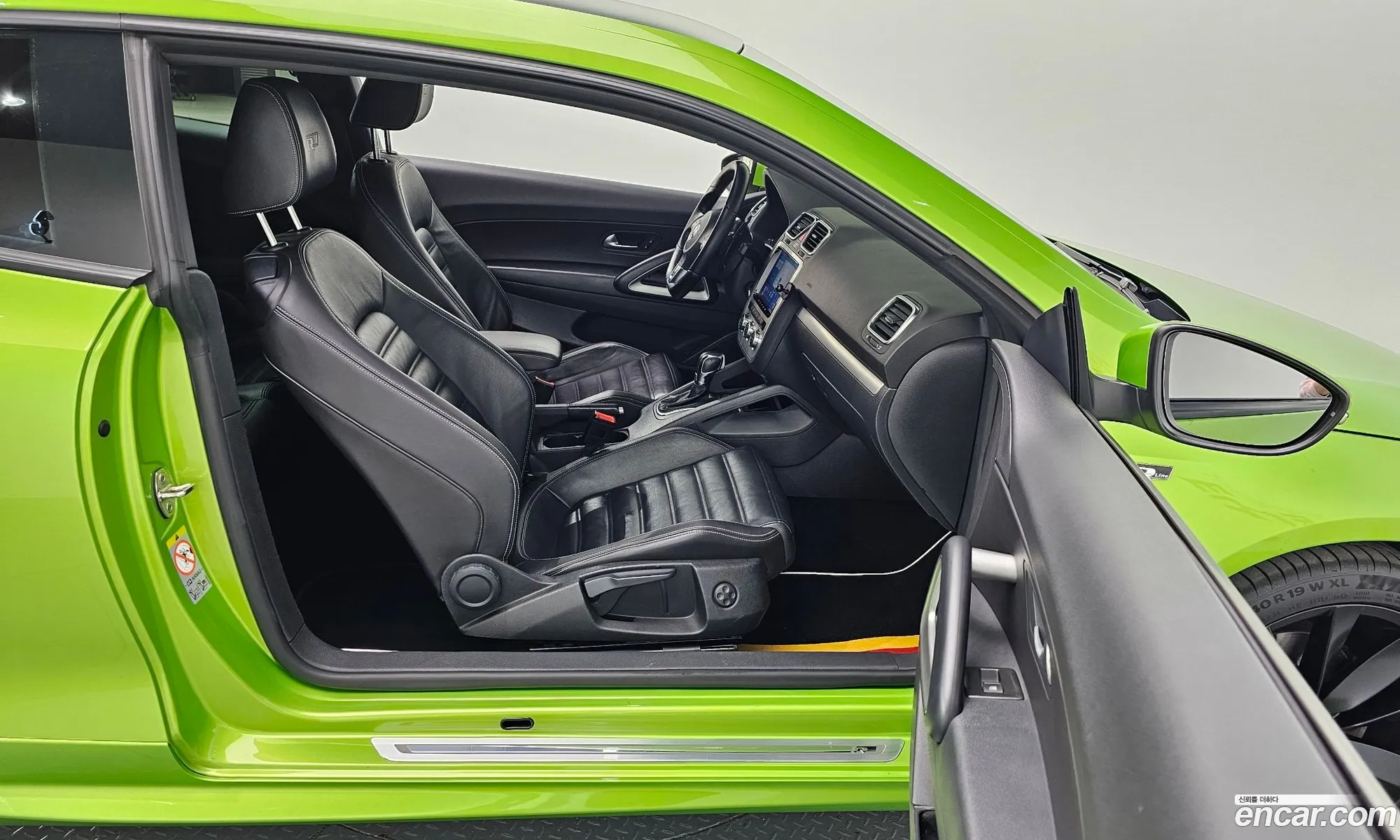 Volkswagen Scirocco 2014 WVWZZZ13ZEV009635 — 19