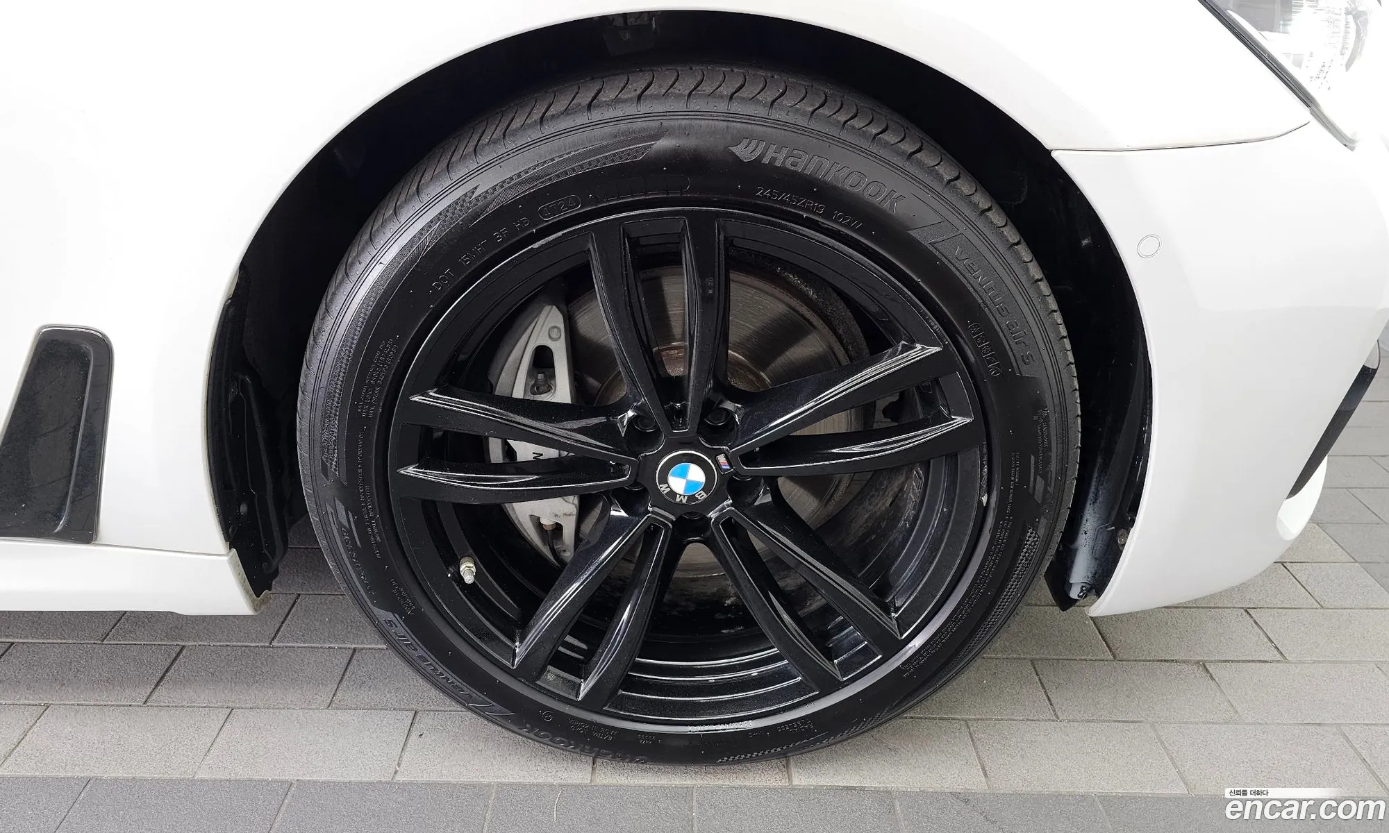 BMW 7 Series 2018 WBA7C6104JB073950 — 19