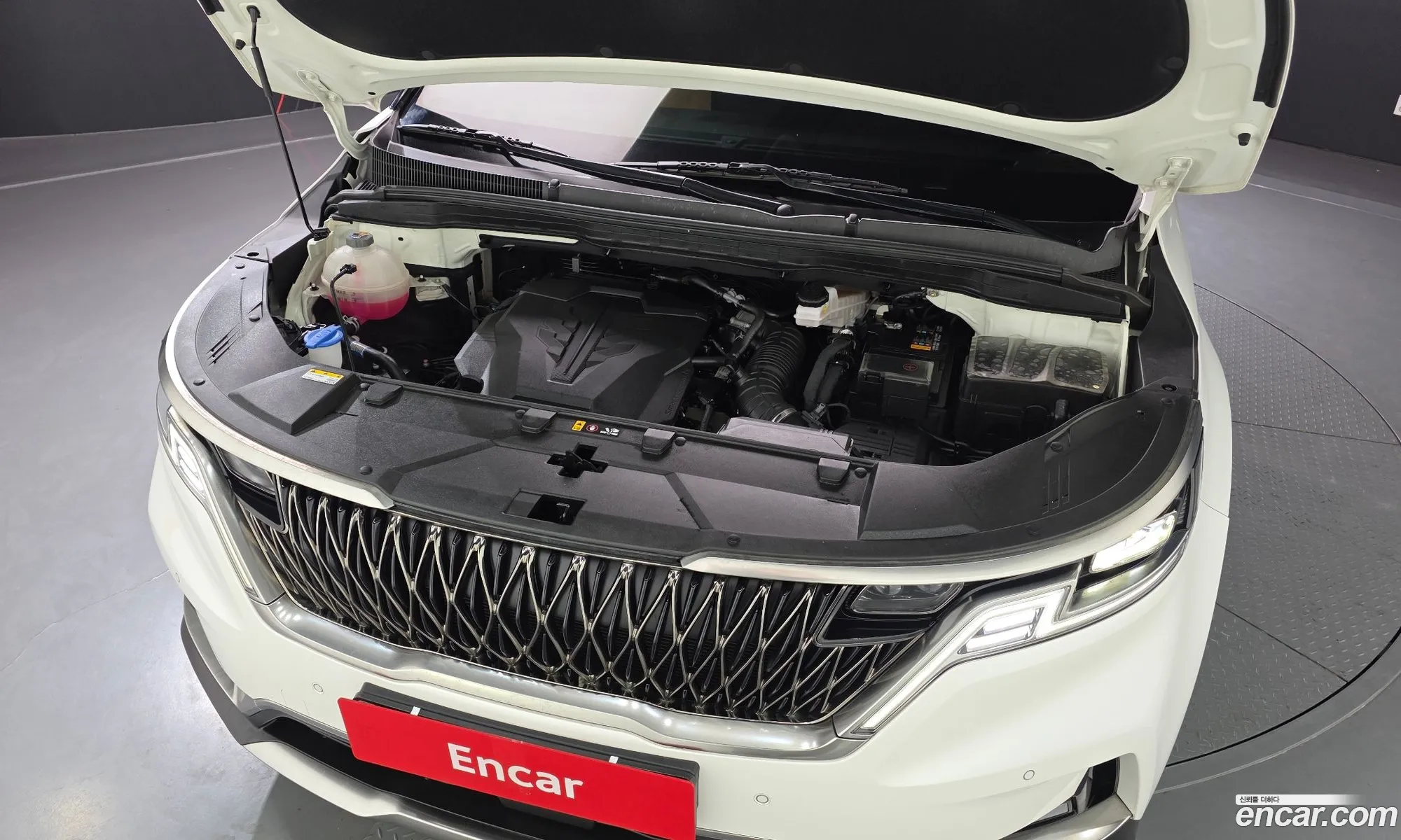 Kia Carnival 2023 KNANC813BPS392871 — 5