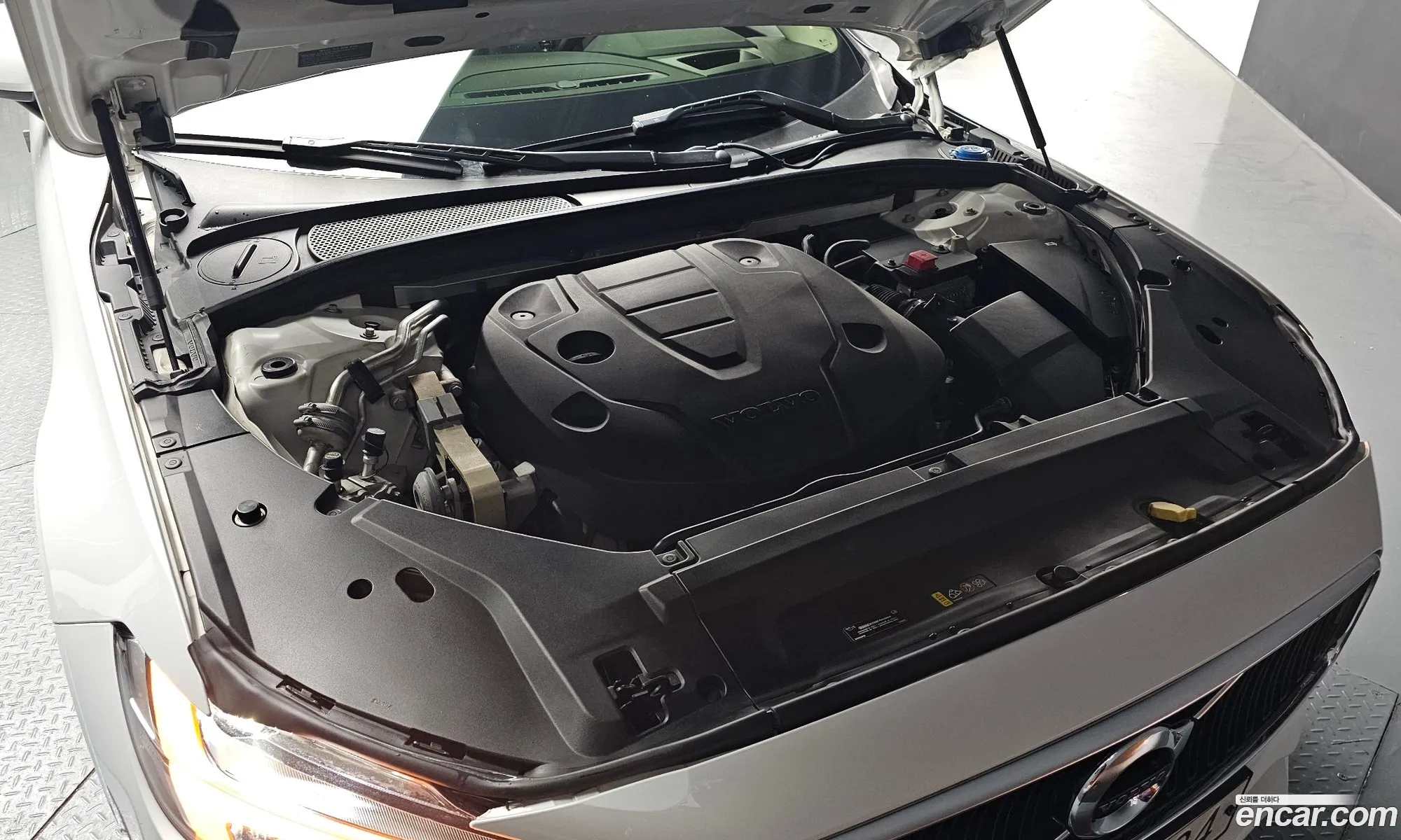Volvo S90 2017 YV1PS68BCH1007145 — 15