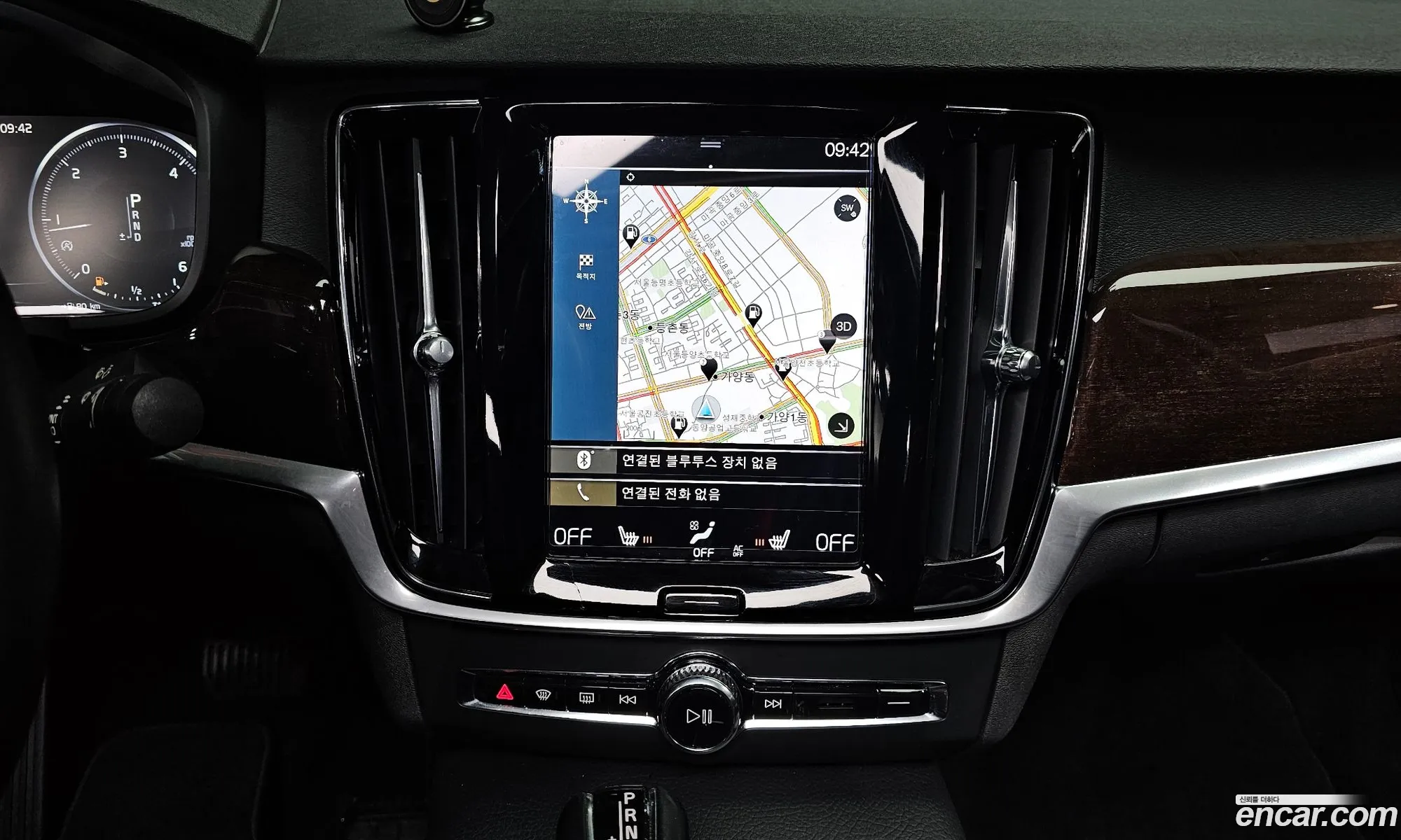 Volvo S90 2017 YV1PS68BCH1007145 — 11