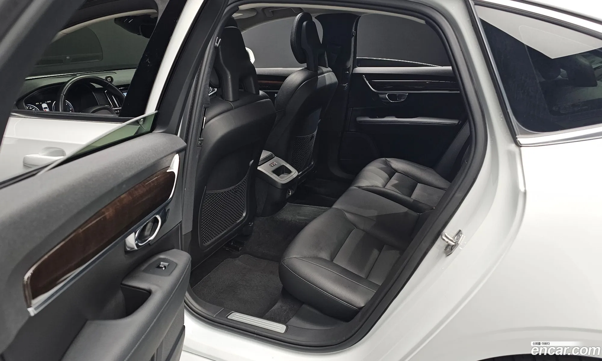 Volvo S90 2017 YV1PS68BCH1007145 — 2