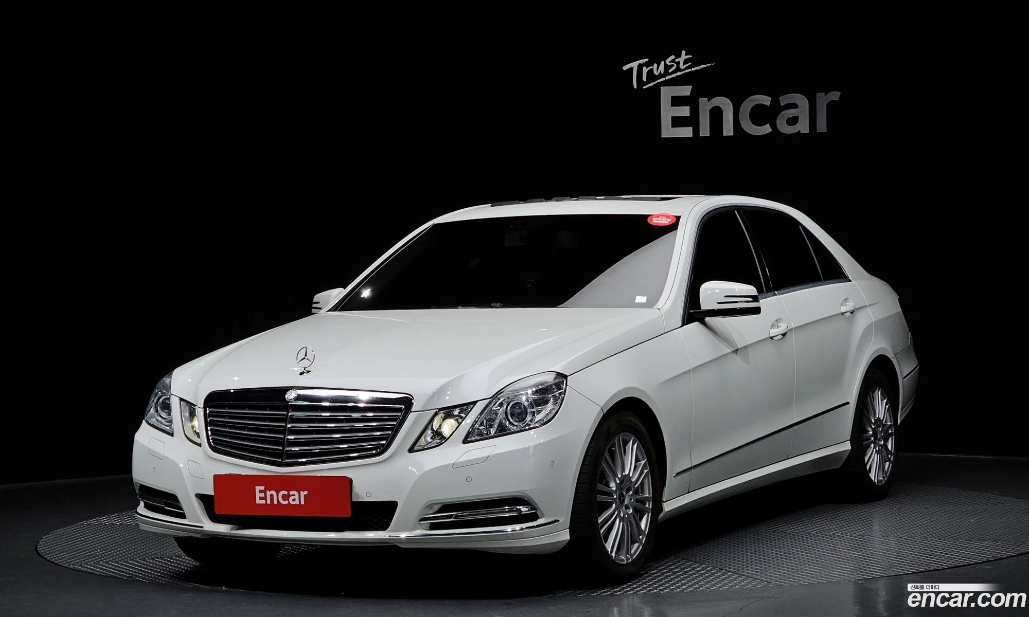Mercedes-Benz E-Class W212 2011 WDDHF5DB2BA441125 — 13