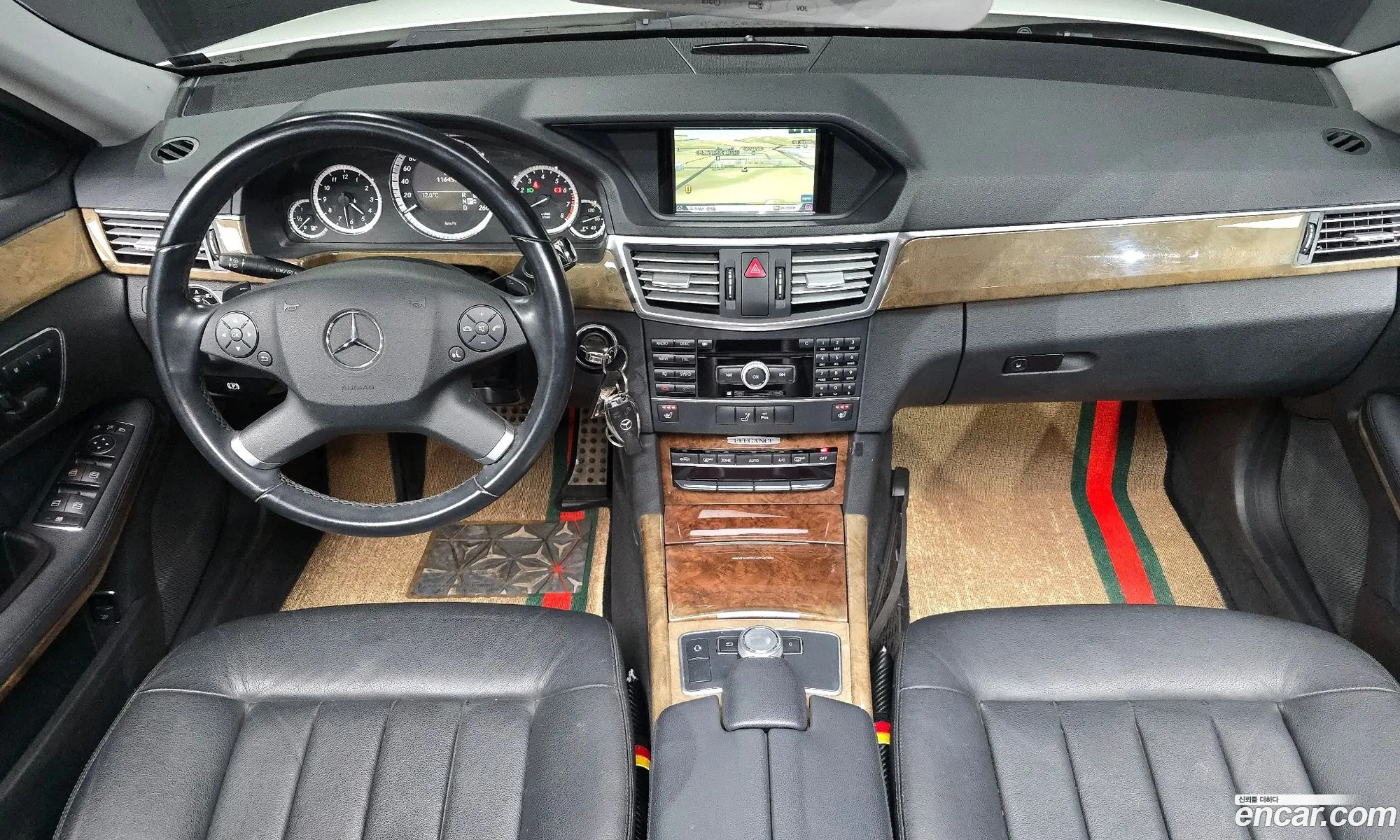 Mercedes-Benz E-Class W212 2011 WDDHF5DB2BA441125 — 18