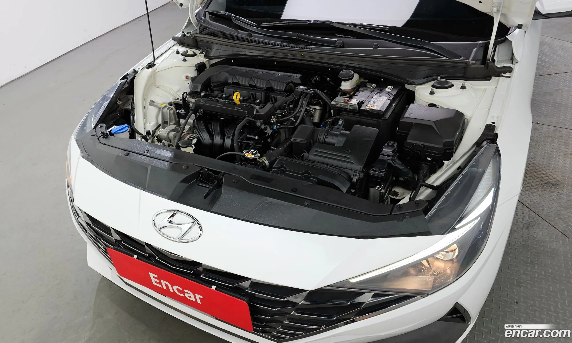 Hyundai Elantra 2021 — 13