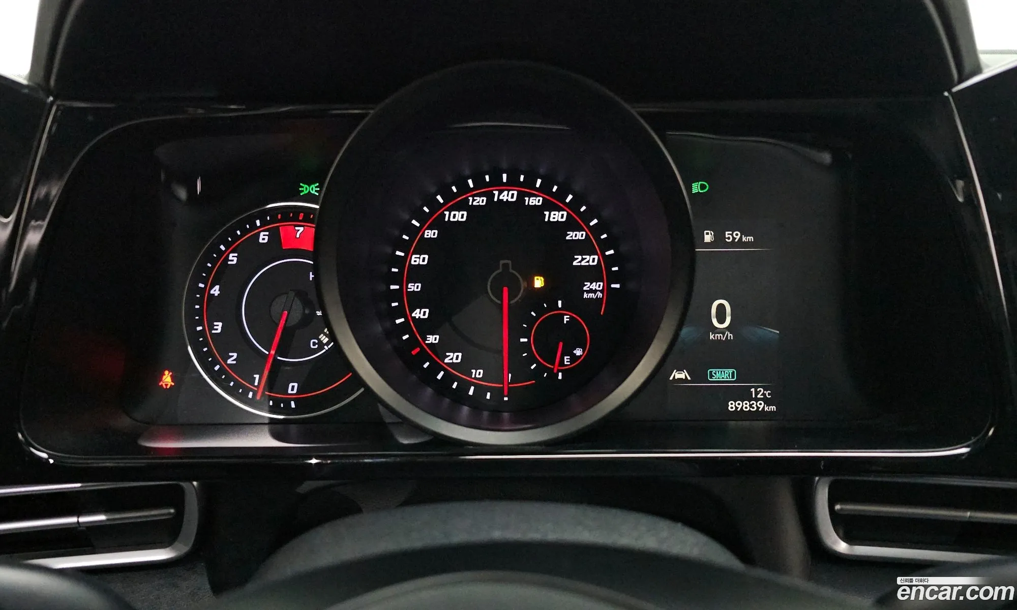 Hyundai Elantra 2021 — 12