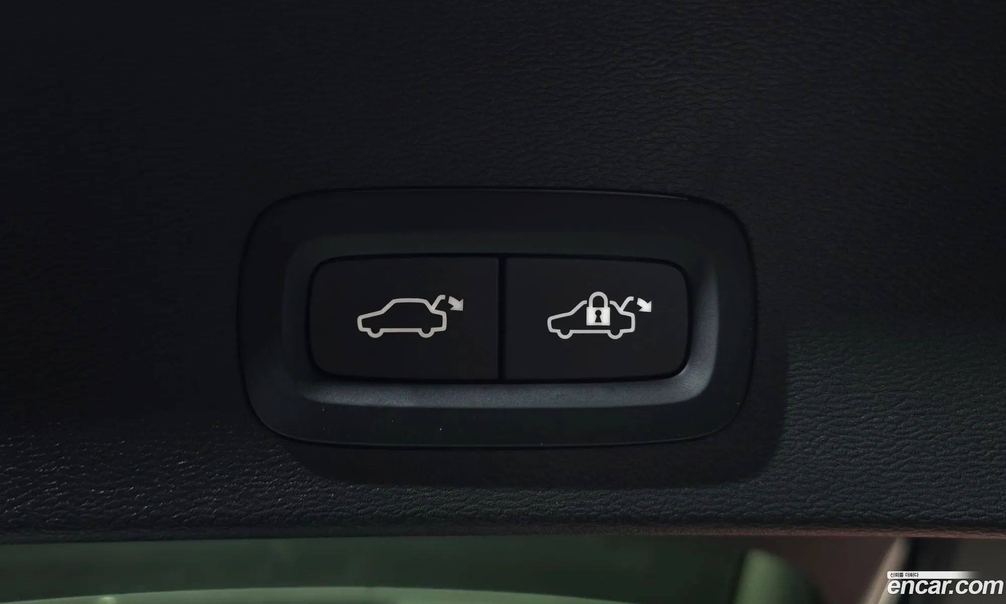 Volvo XC40 Recharge