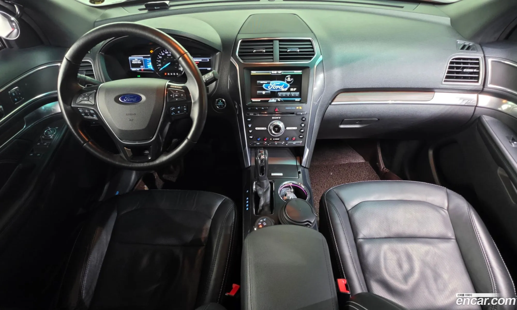 Ford Explorer 2015 1FM5K8FH1GGA40919 — 19