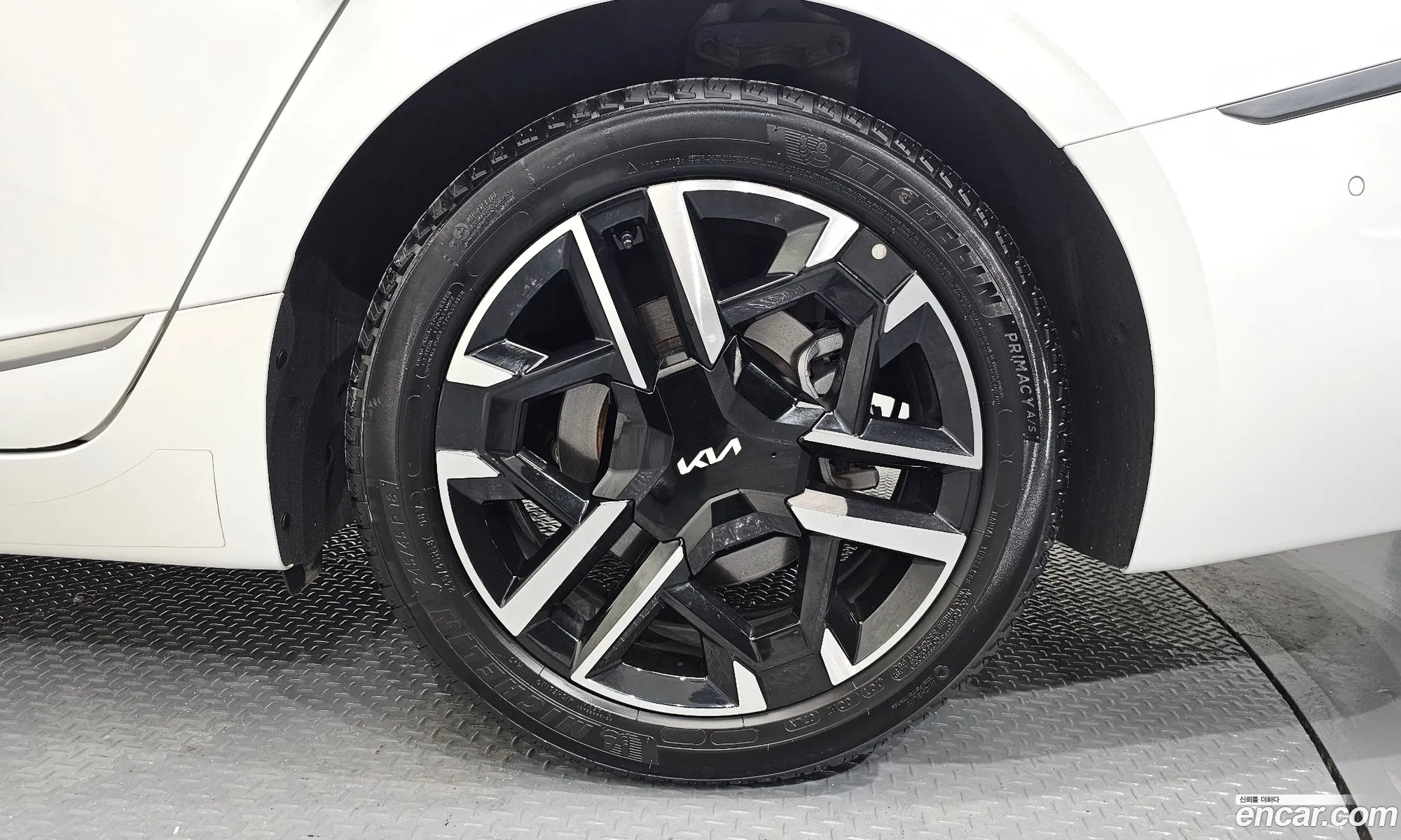 Kia K8 2024 — 20