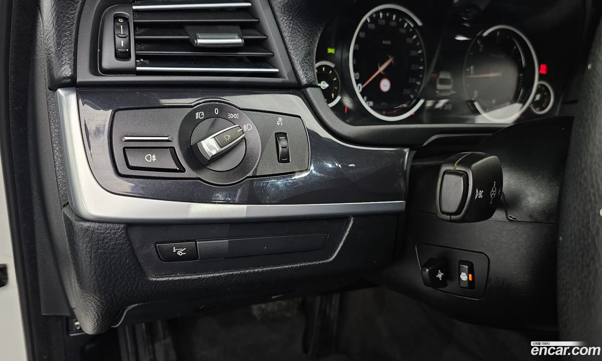BMW 5 Series 2013 WBA5C3102ED042003 — 8