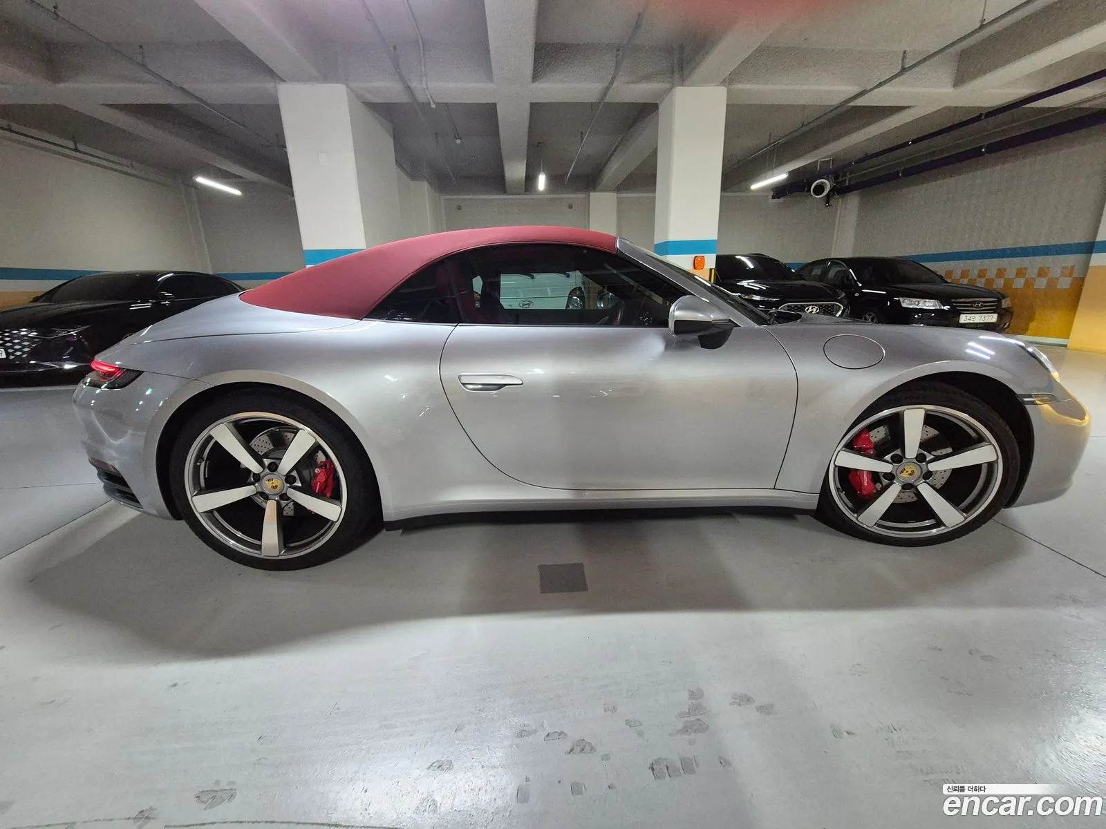 Porsche 911 2022 — 4