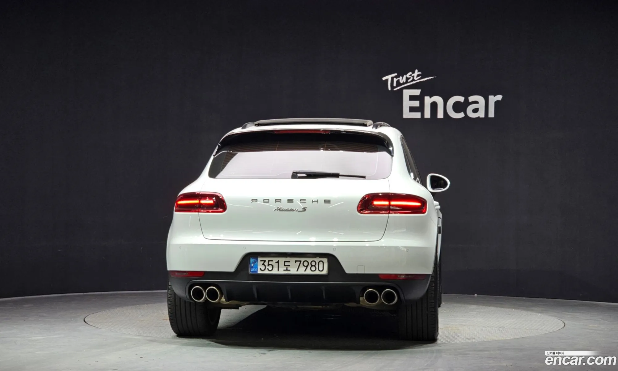 Porsche Macan 2016 WP1AD2951HLB70220 — 11