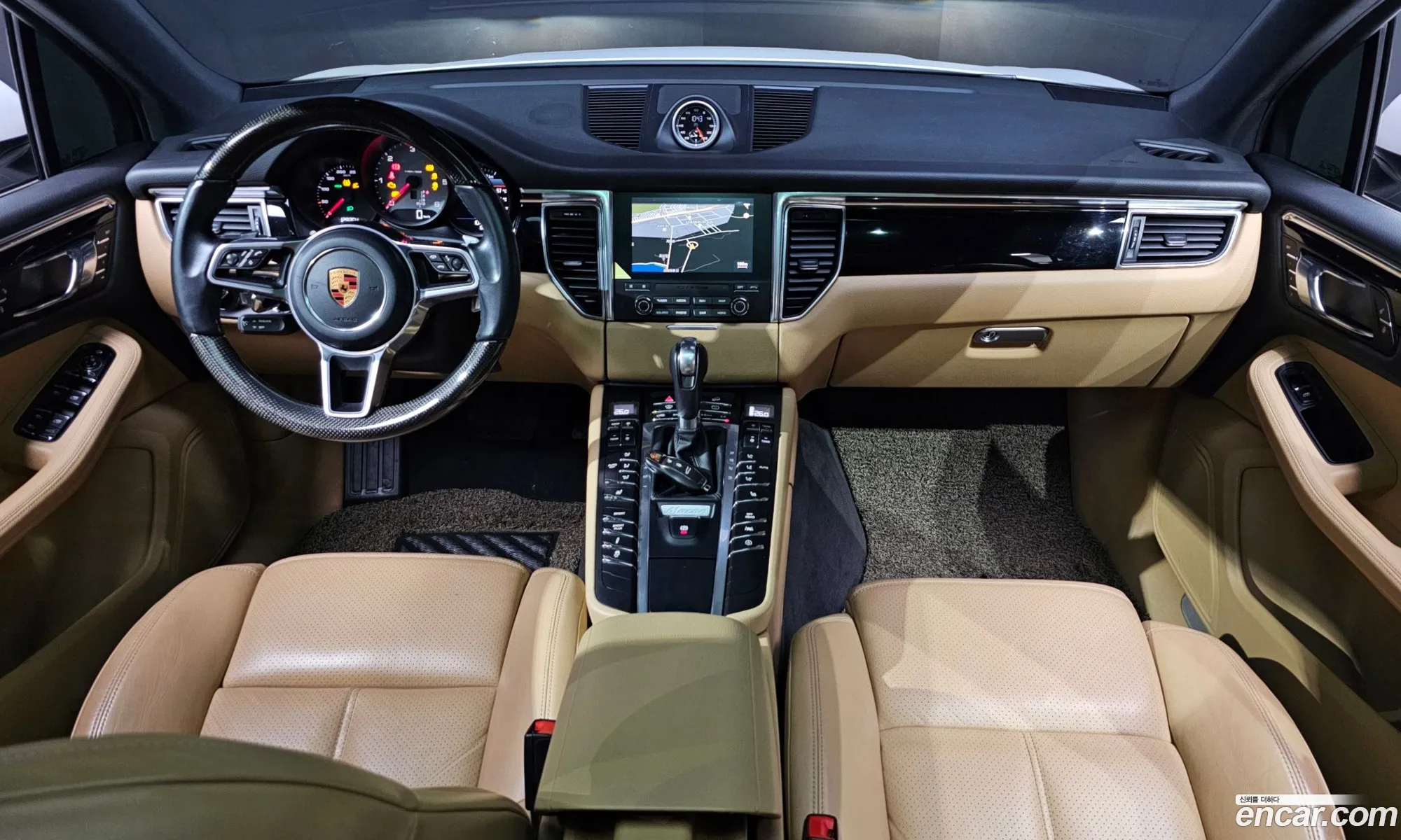 Porsche Macan 2016 WP1AD2951HLB70220 — 9