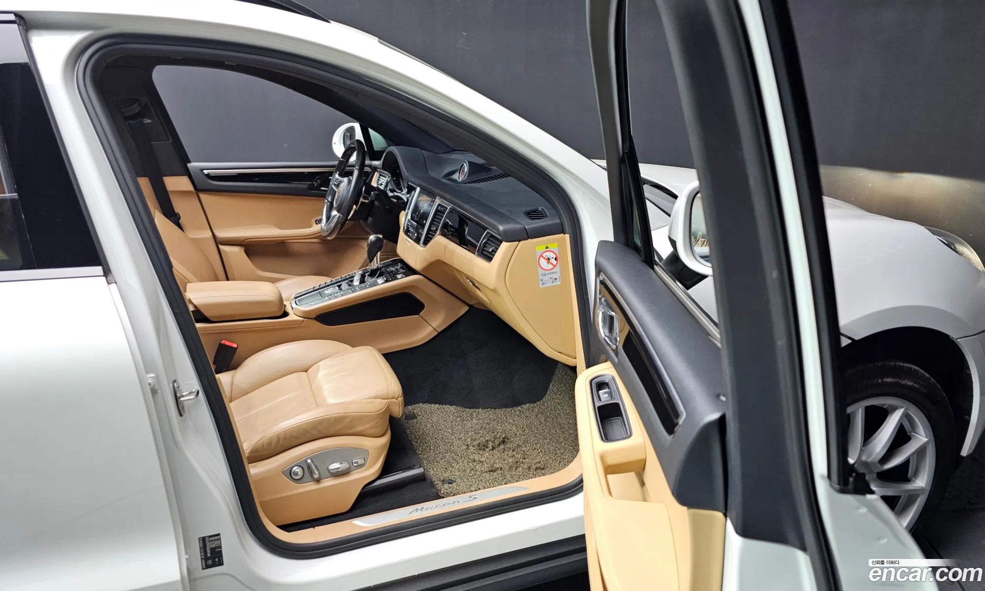 Porsche Macan 2016 WP1AD2951HLB70220 — 14