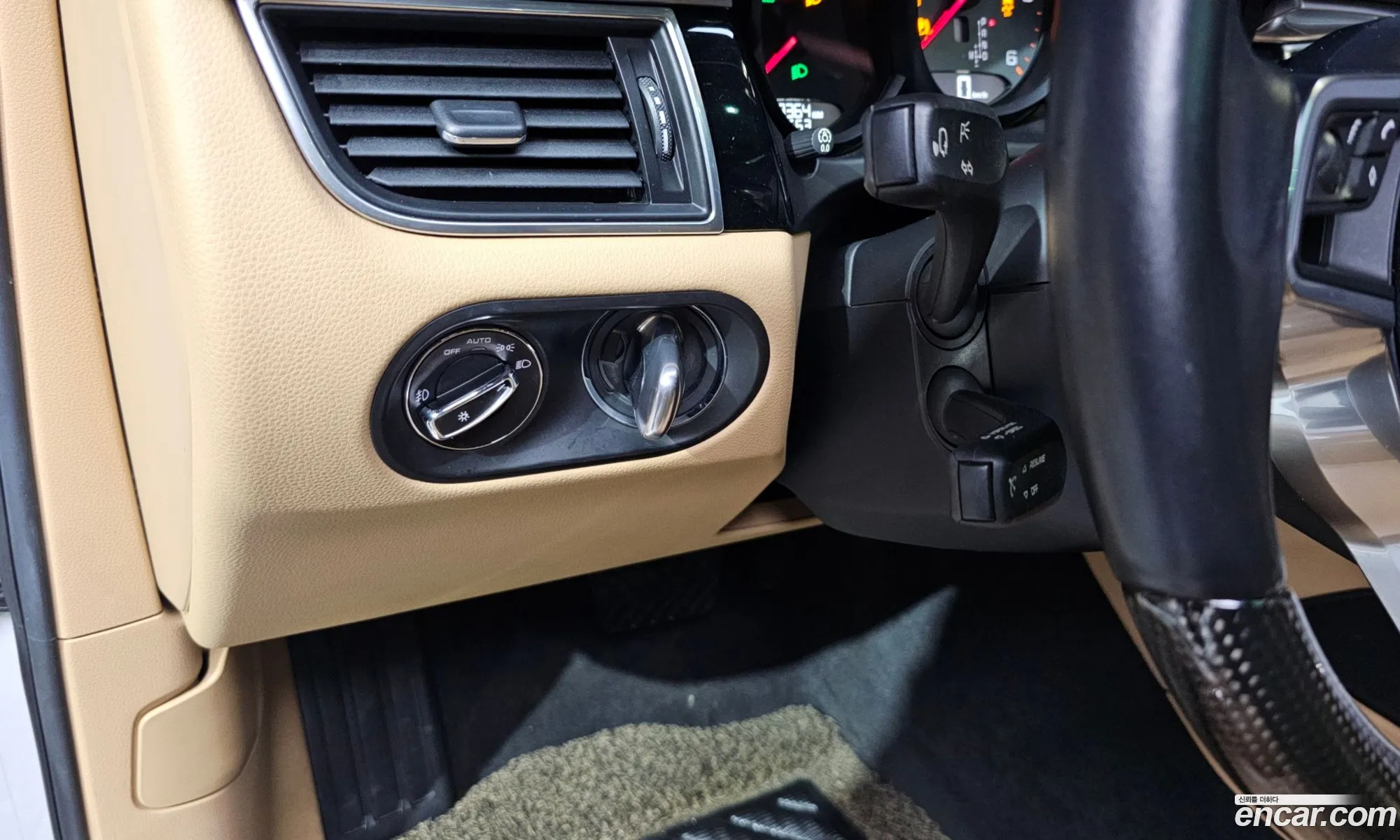 Porsche Macan 2016 WP1AD2951HLB70220 — 3