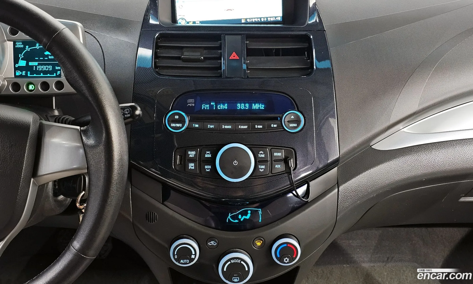 Chevrolet (GM Daewoo) Spark 2012 — 17