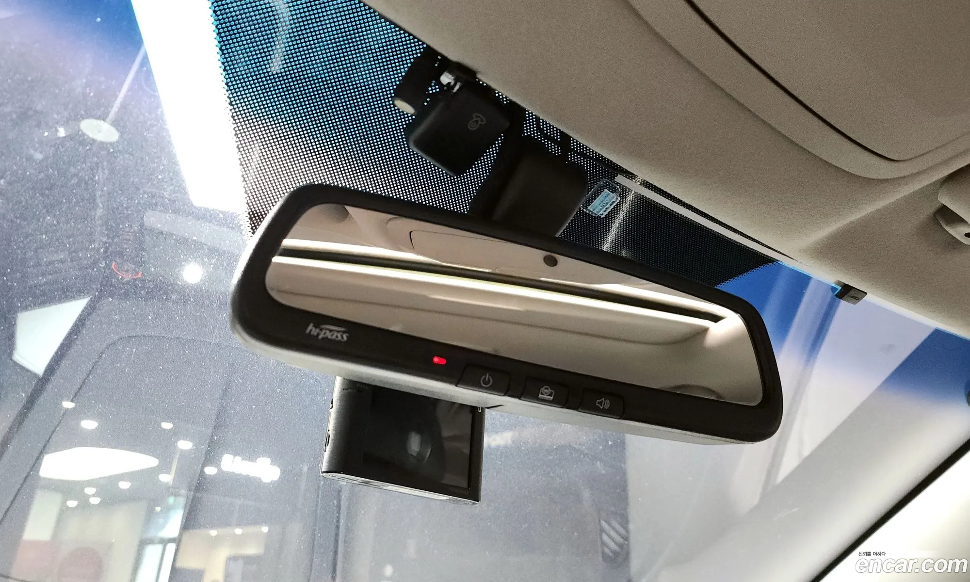 KG Mobility (SsangYong) Tivoli 2015 — 11