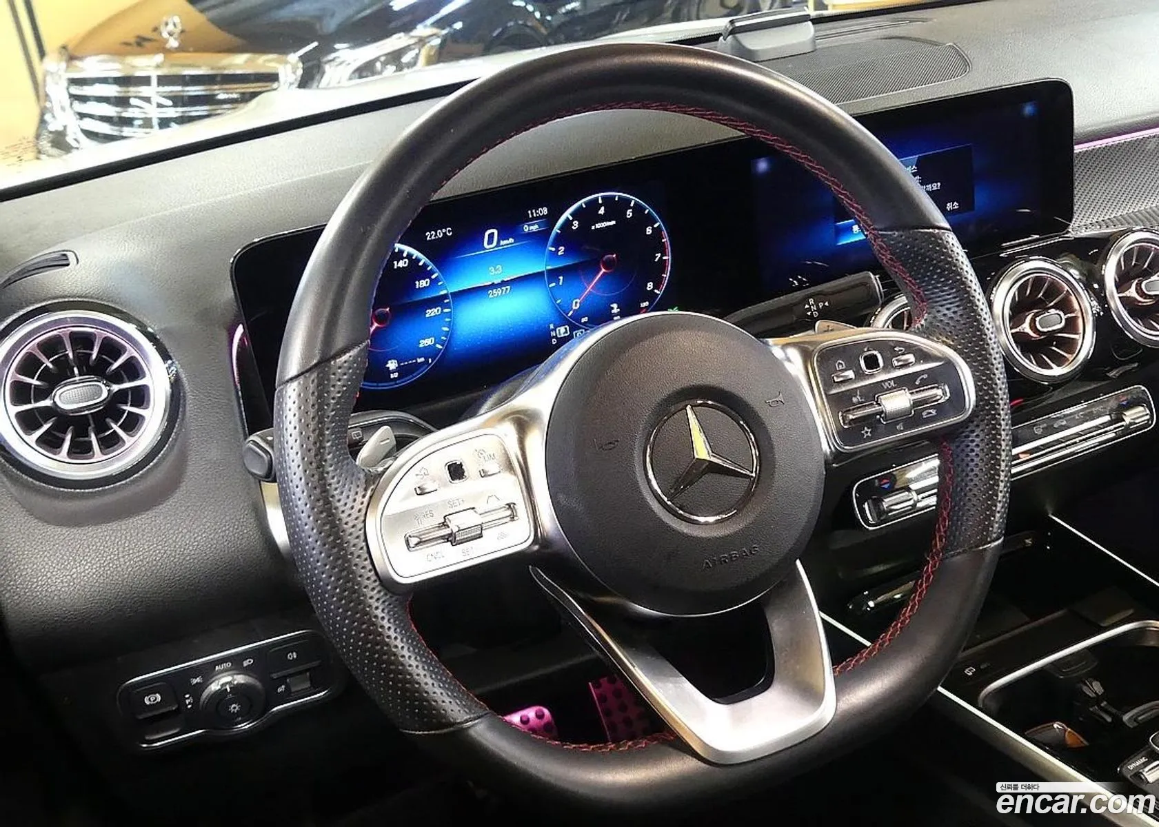 Mercedes-Benz GLB-Class X247 2023 — 9
