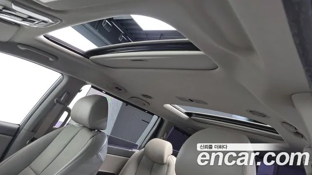 Kia Carnival 2015 — 16