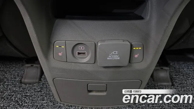 Kia Carnival 2015 — 4