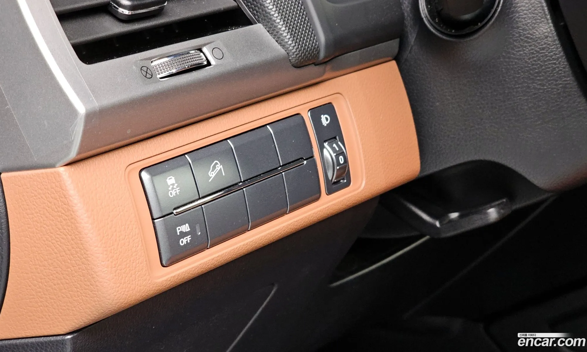 KG Mobility (SsangYong) Rexton Sports 2019 — 13