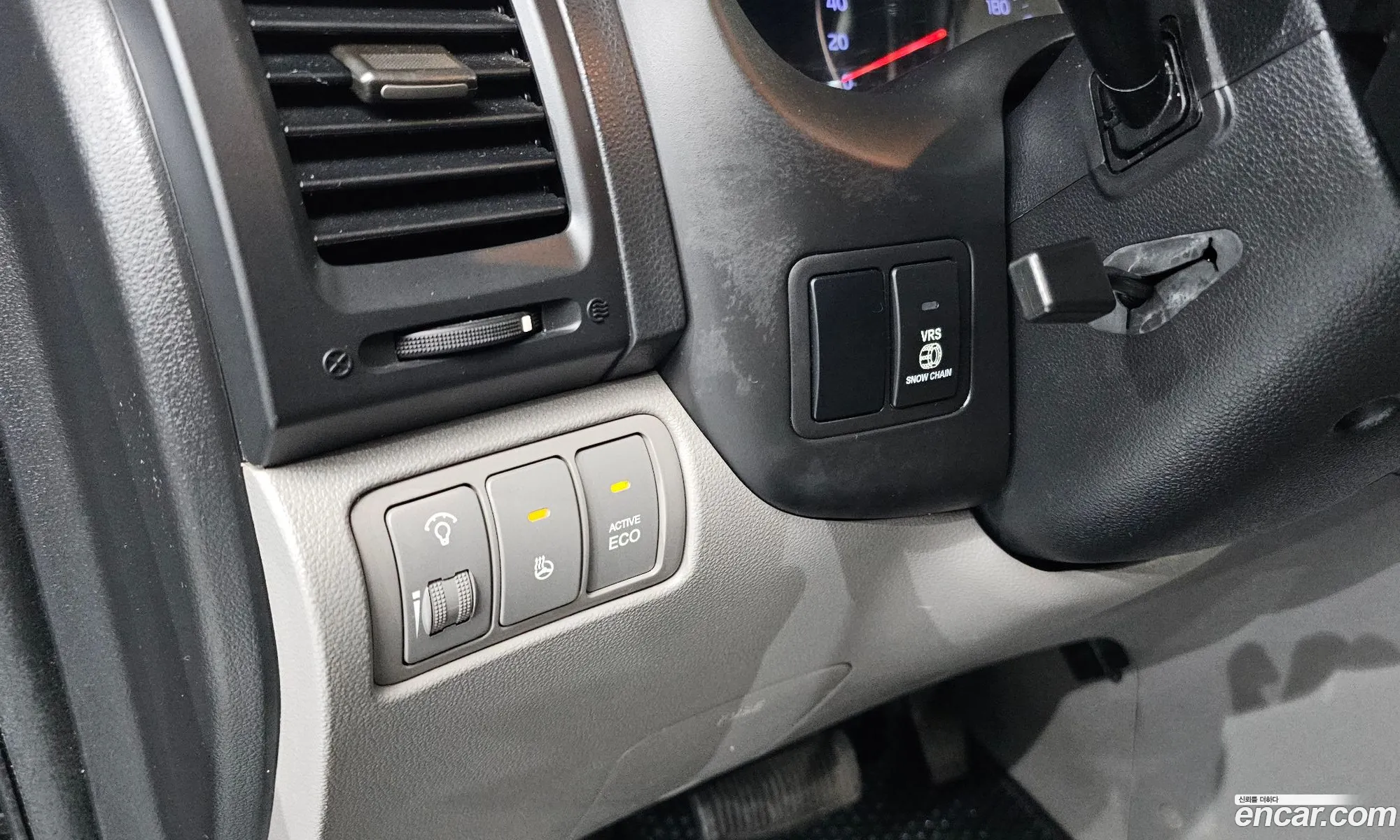 Kia Carnival R 2014 — 17