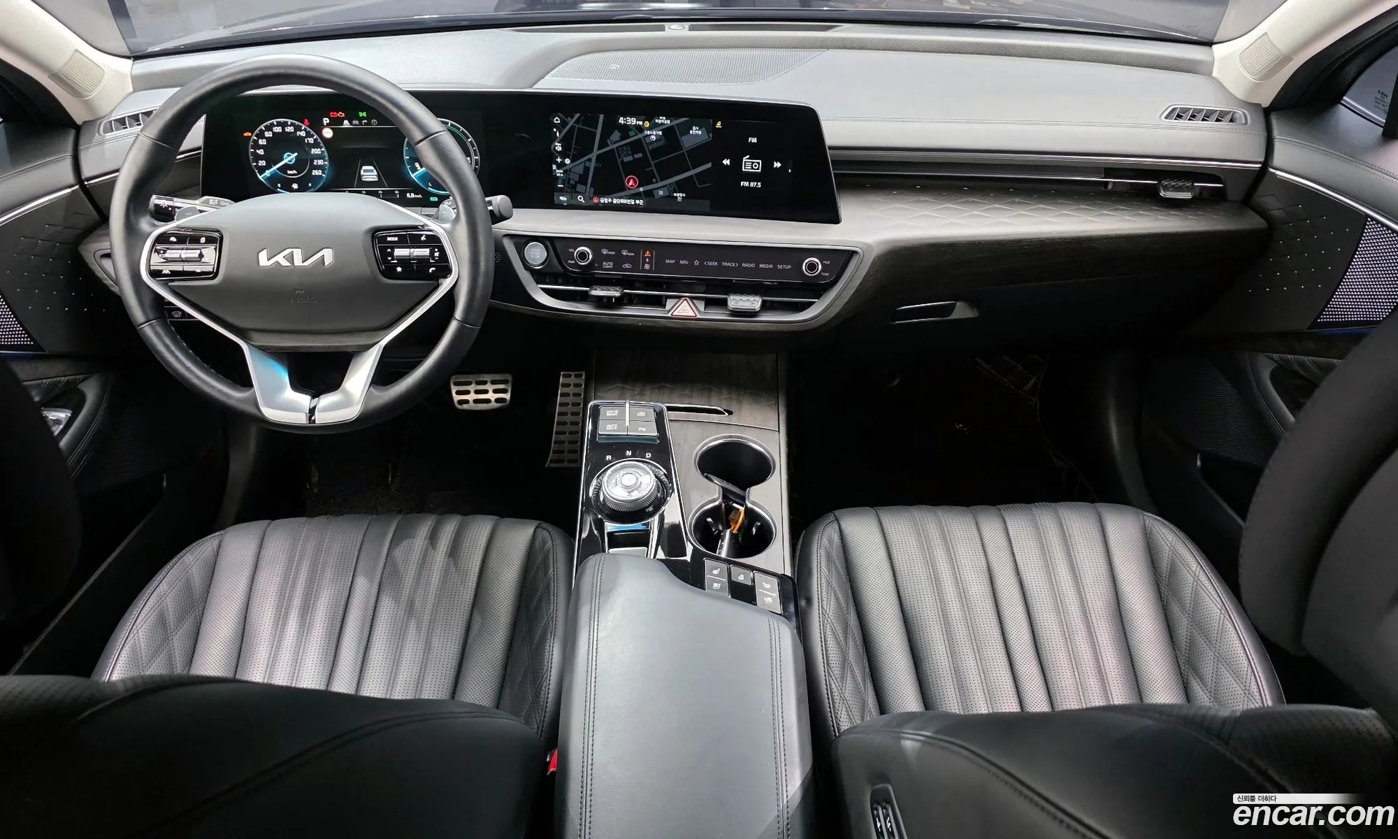 Kia K8 Hybrid 2022 — 16