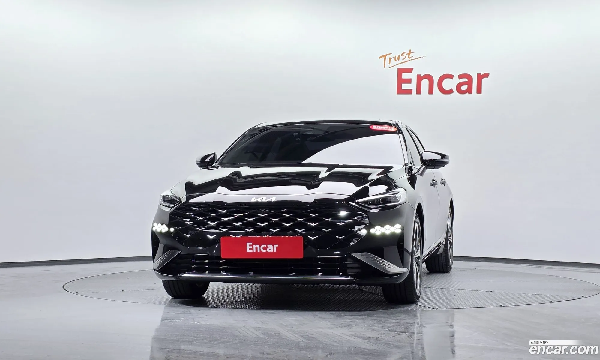Kia K8 Hybrid 2022 — 18