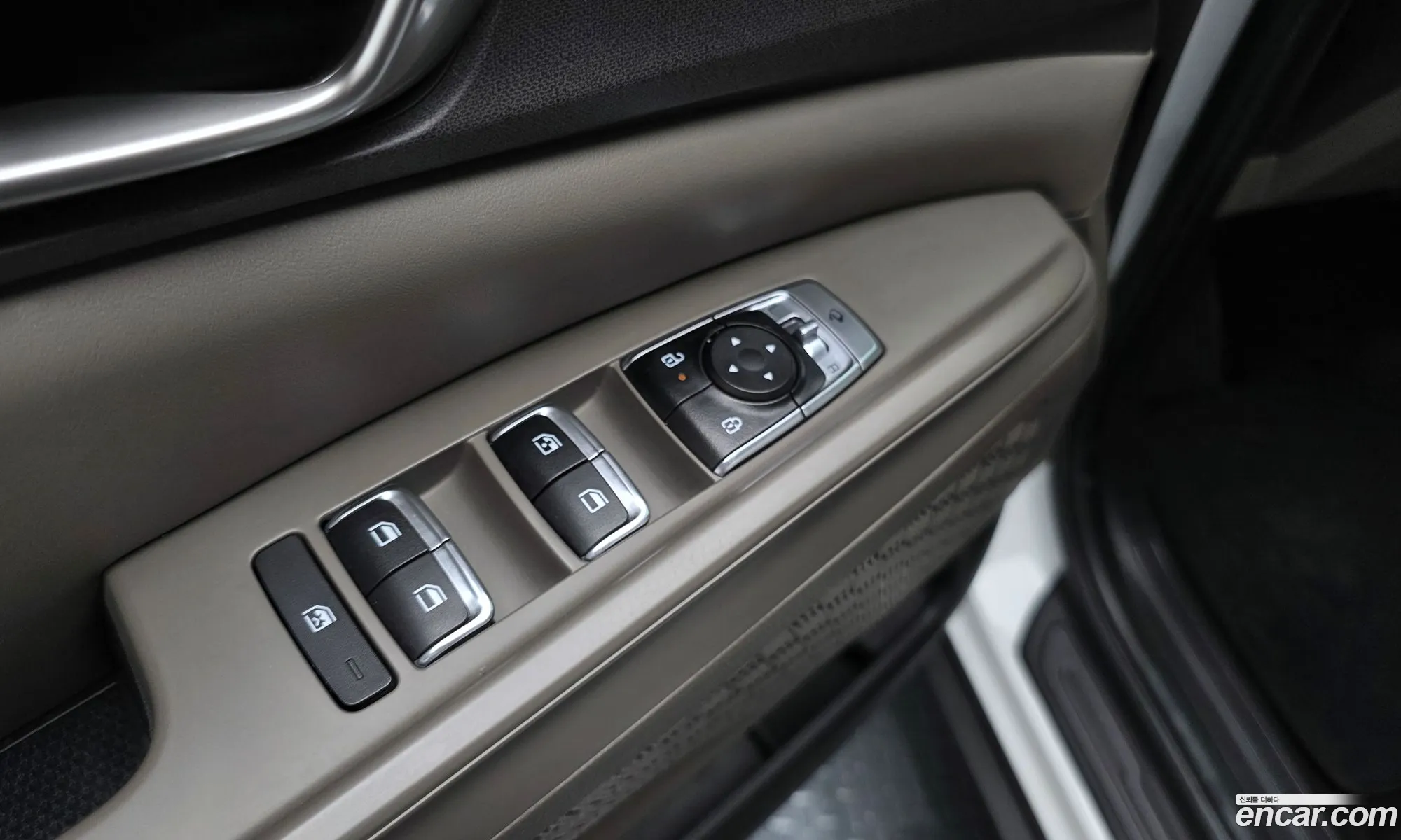 Kia Carnival 2024 — 4