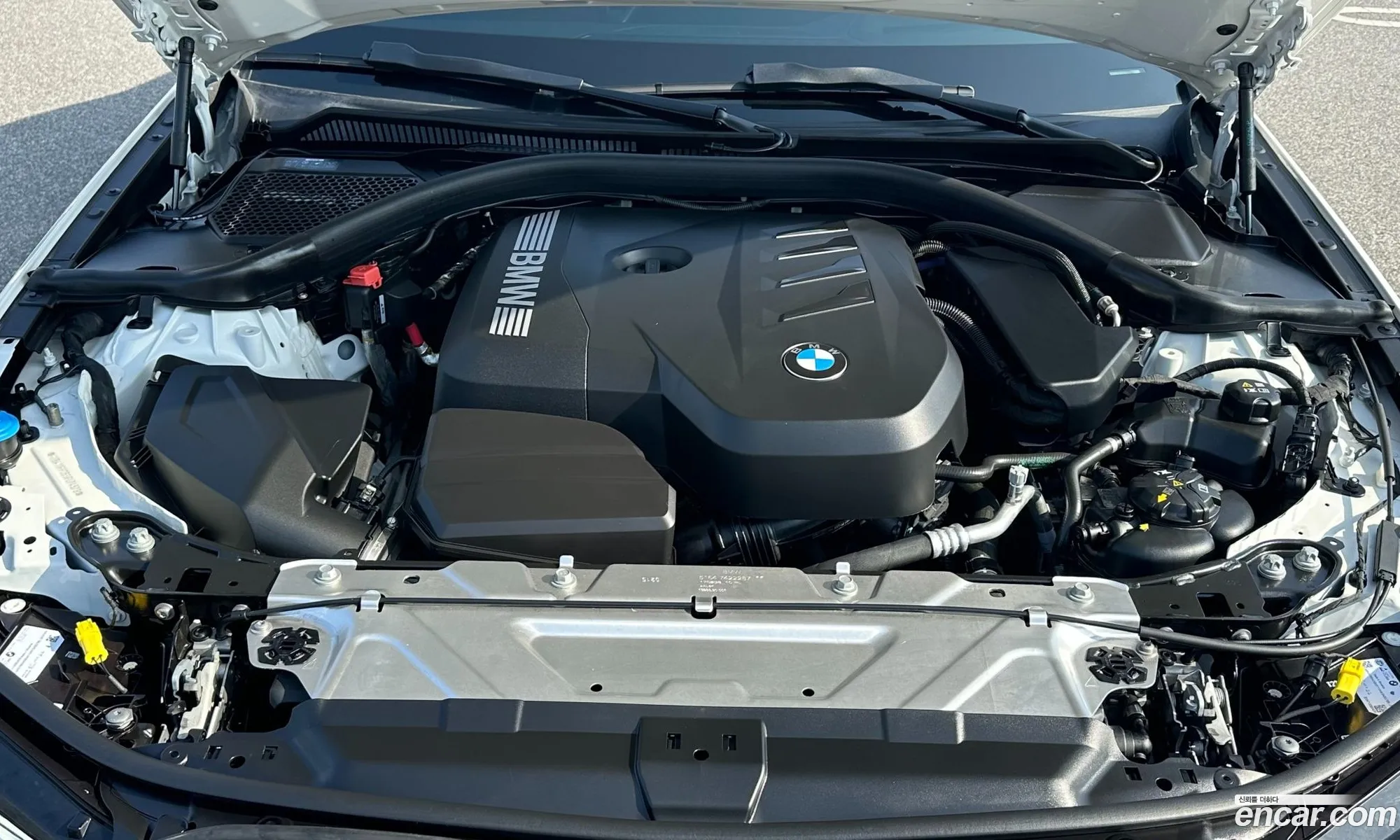 BMW 3 Series 2025 — 14